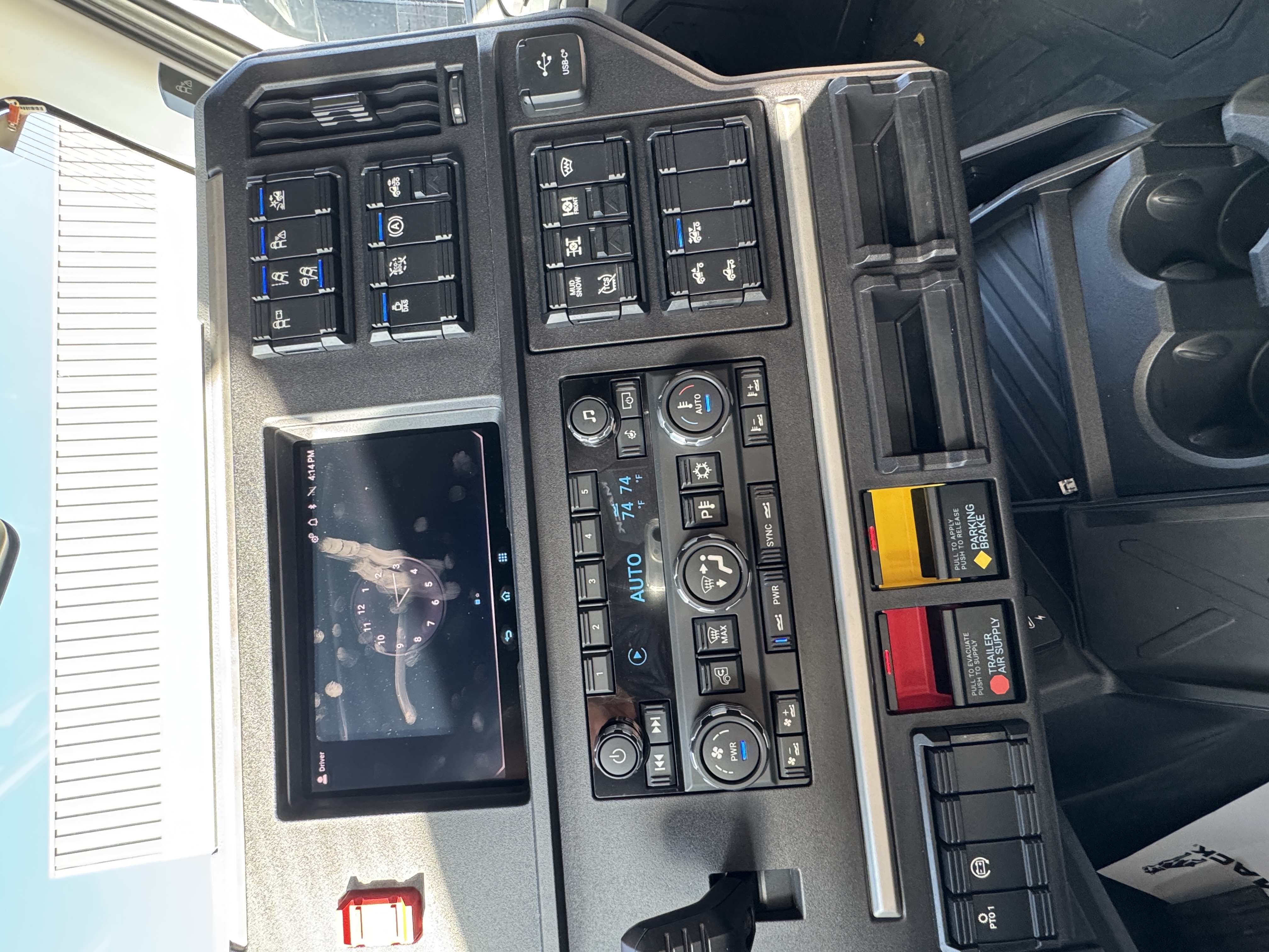 2026 Mack - image 23