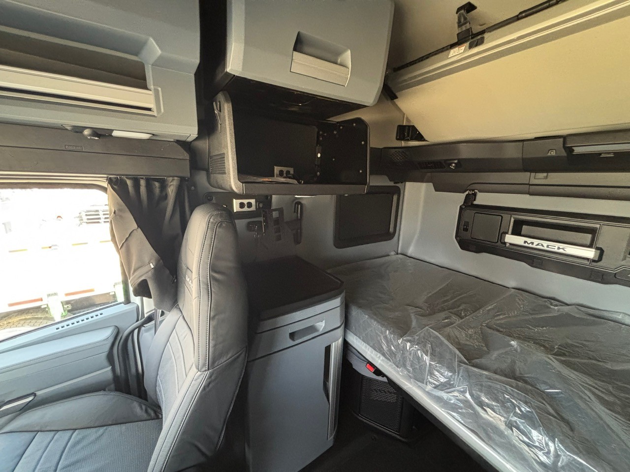2026 Mack - image 12