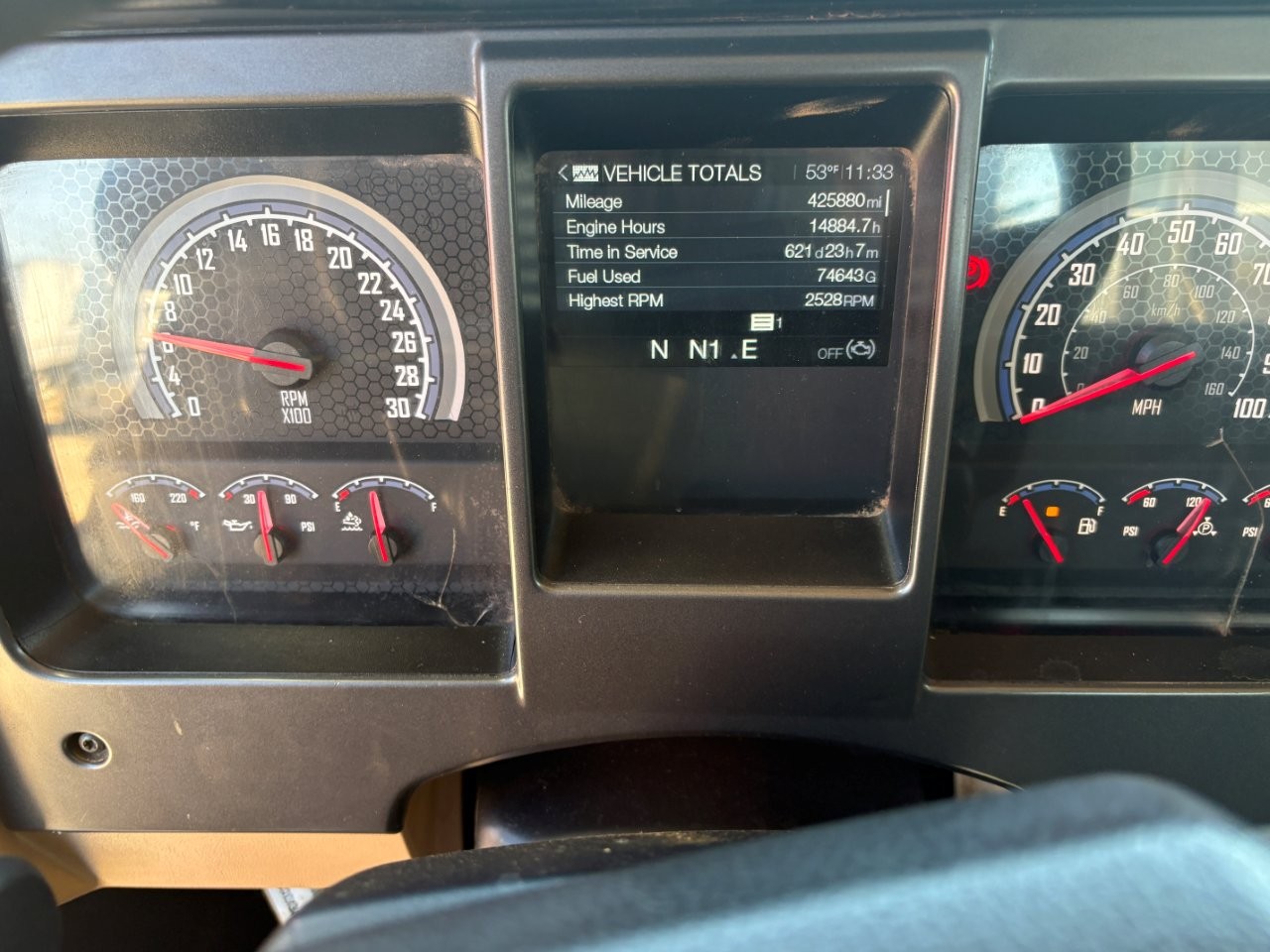 2020 Mack - image 24