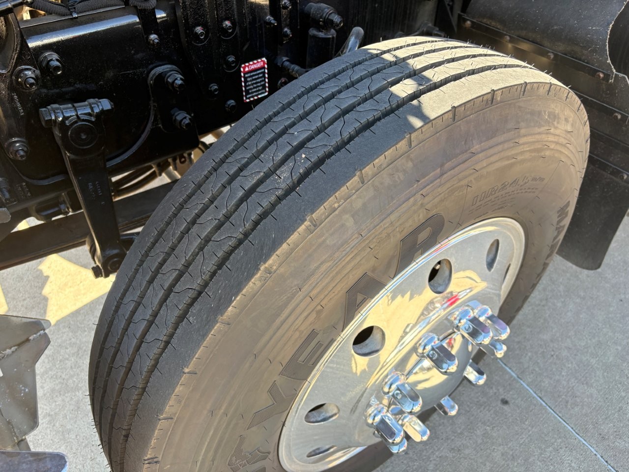 2020 Mack - image 18