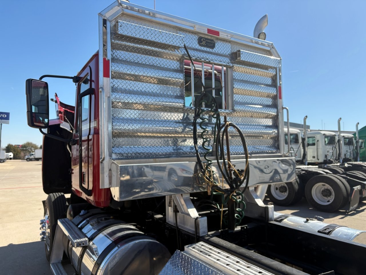 2020 Mack - image 17