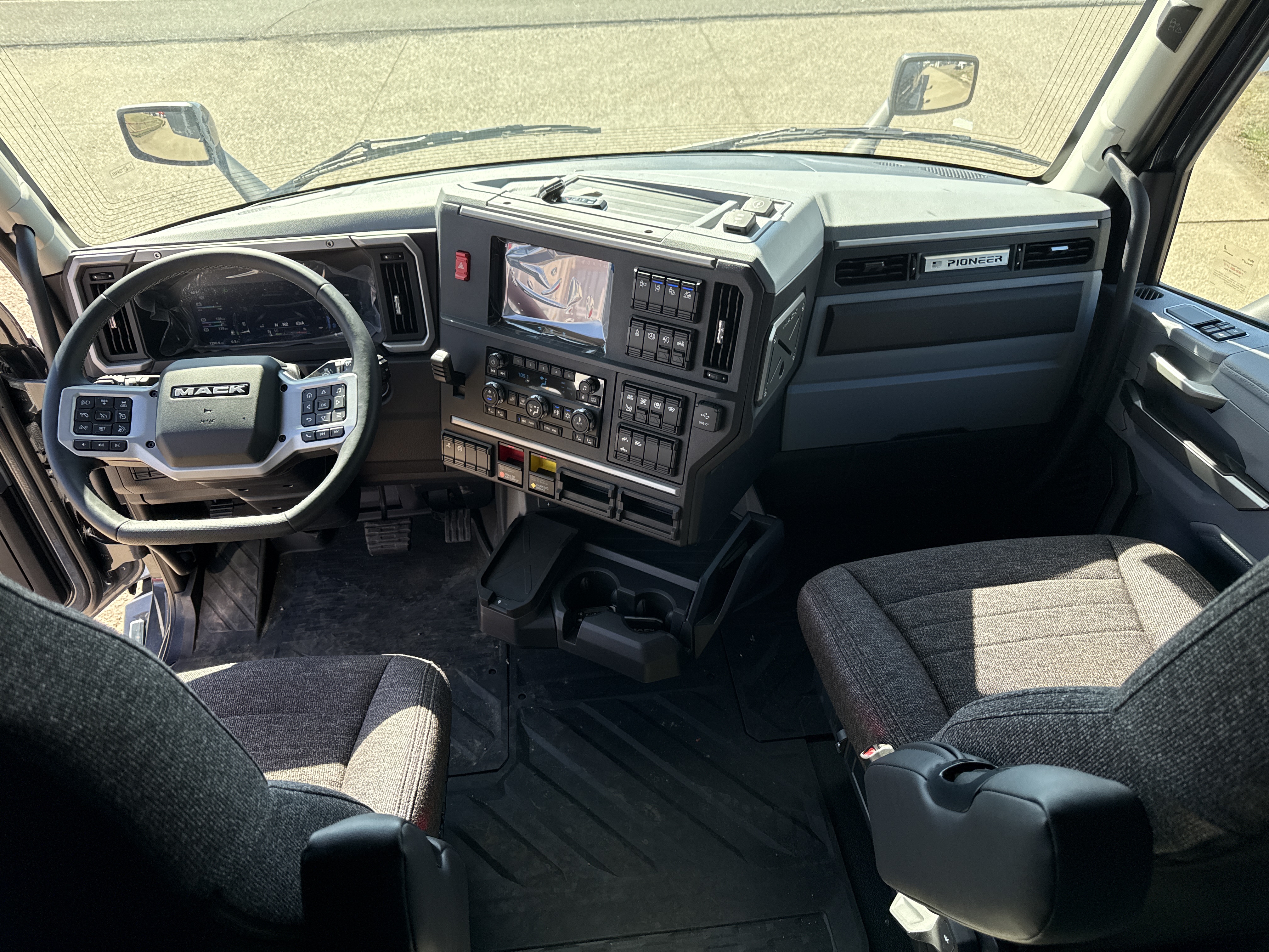 2026 Mack - image 12