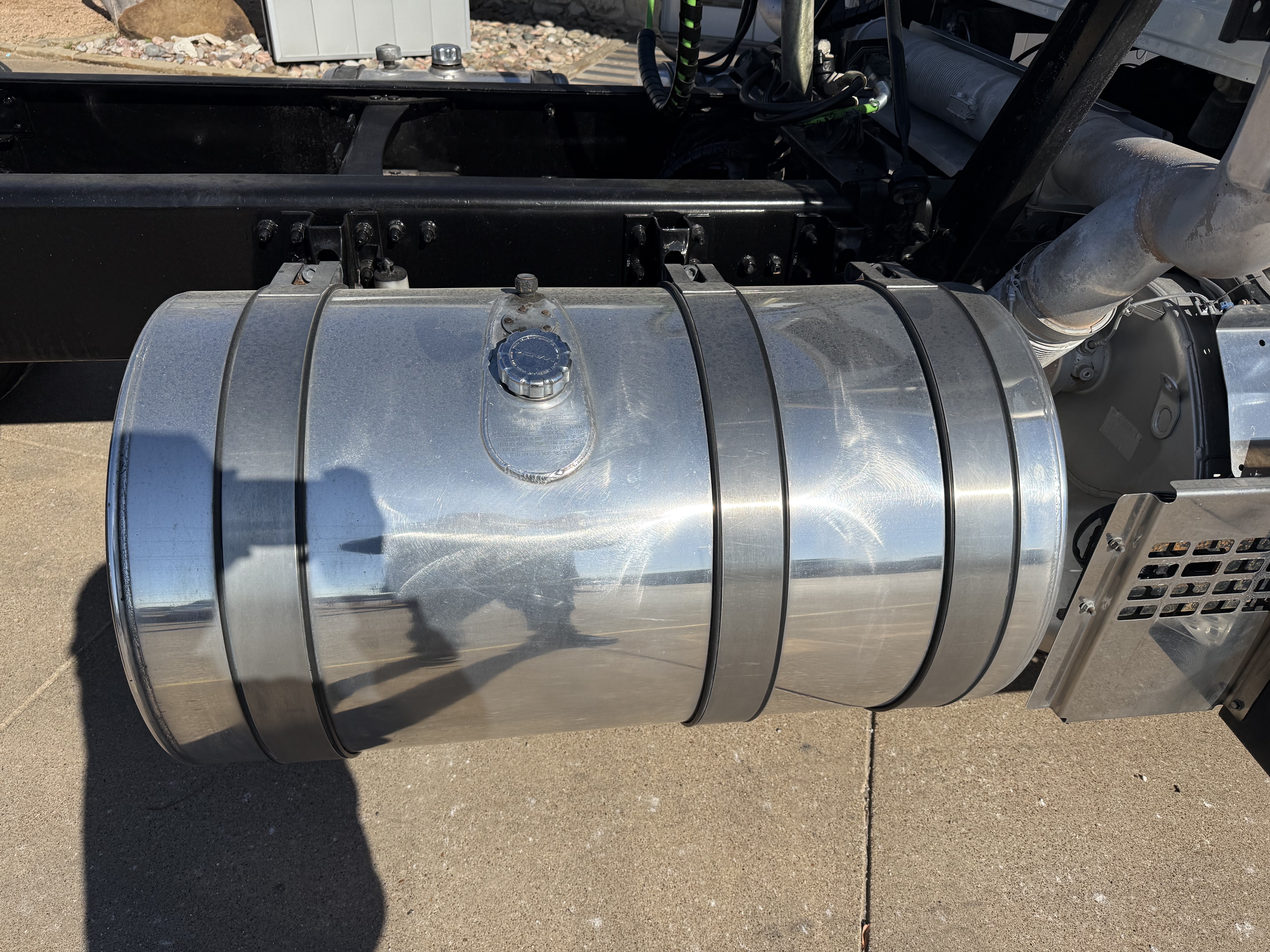 2018 Mack - image 22