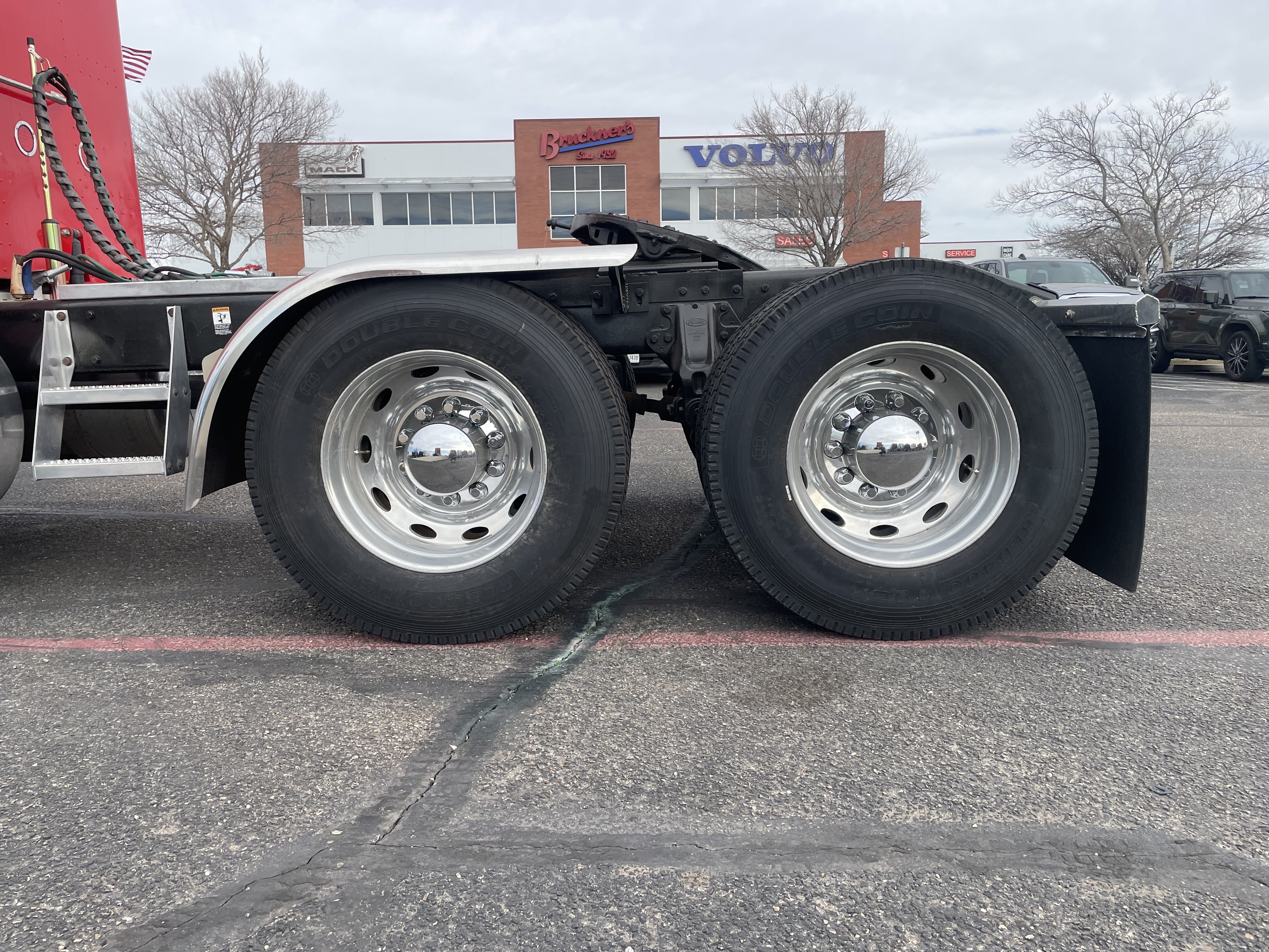 1997 Peterbilt - image 6