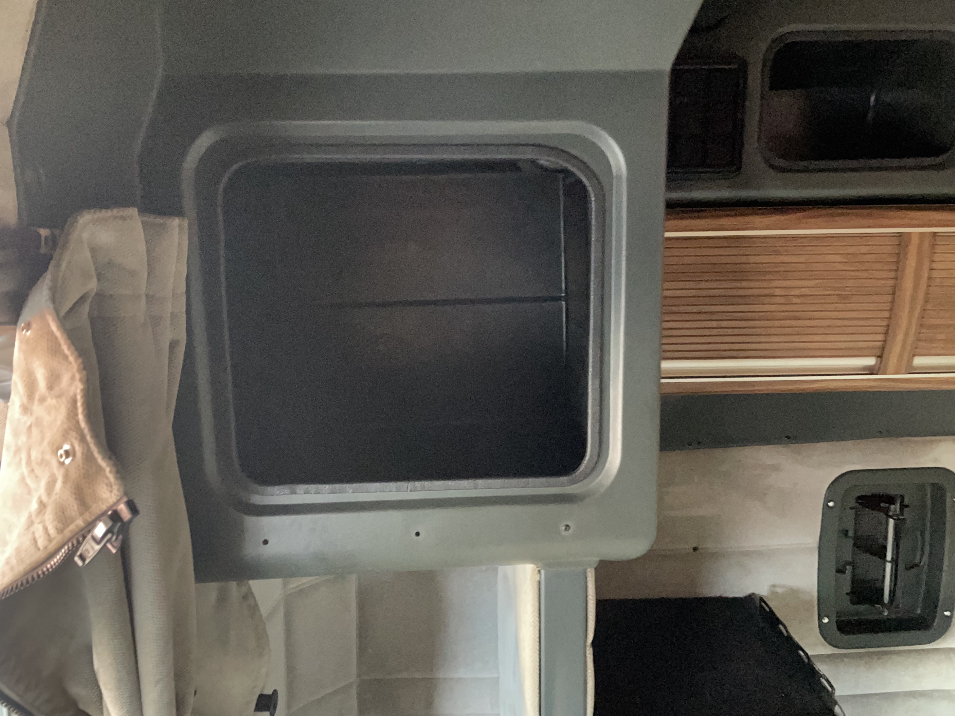 1997 Peterbilt - image 23