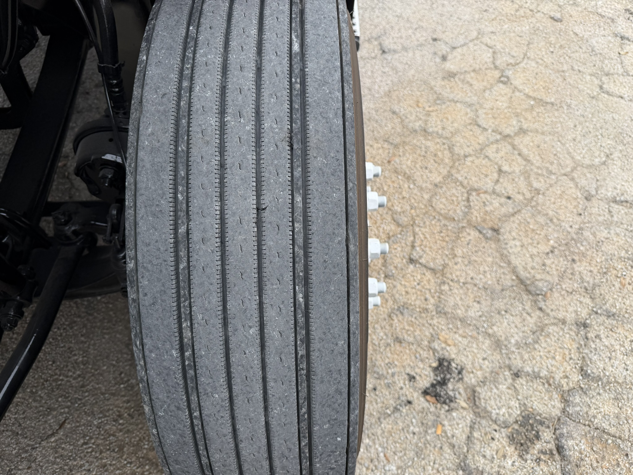 2020 Mack - image 18