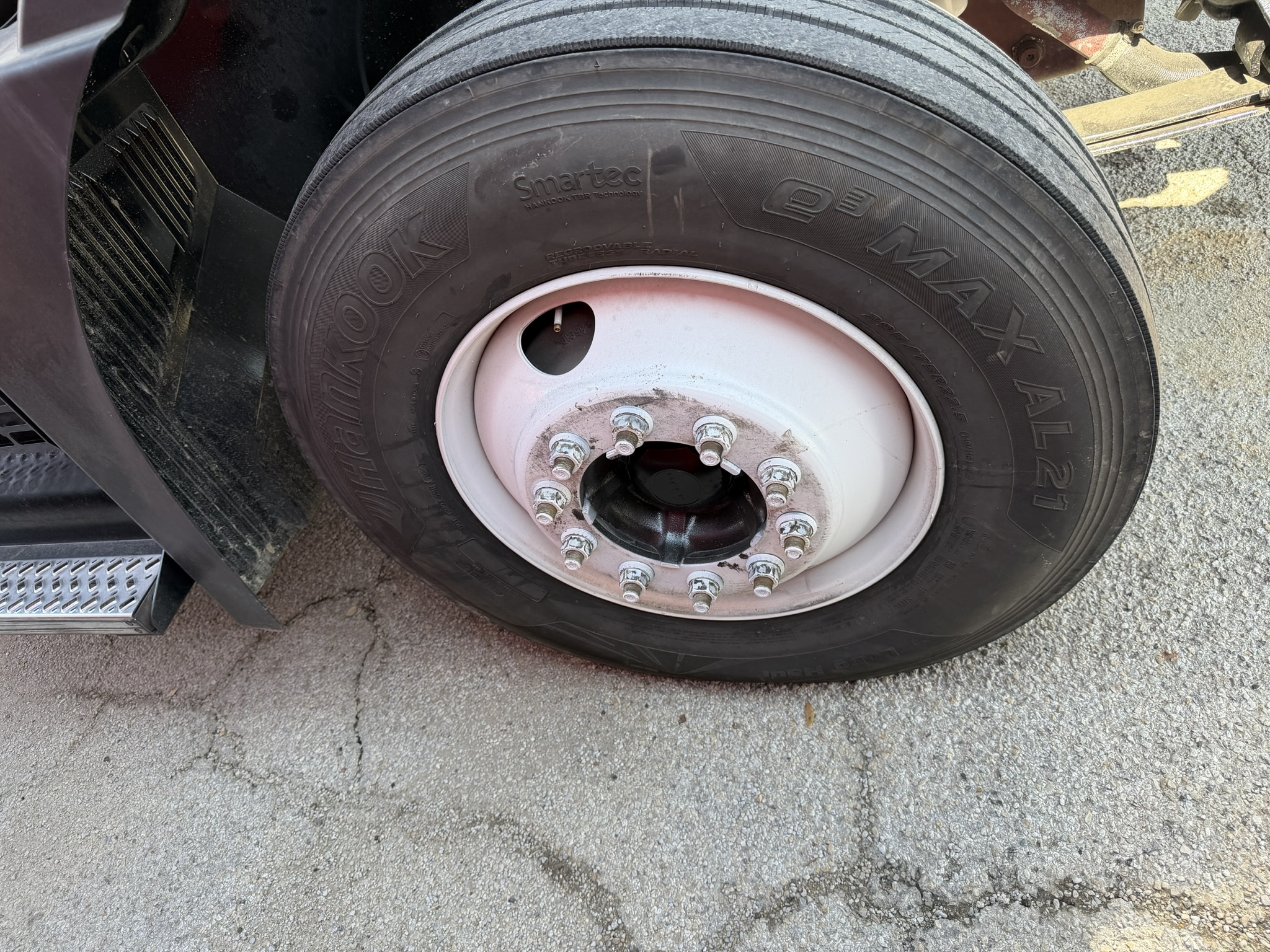 2020 Mack - image 17