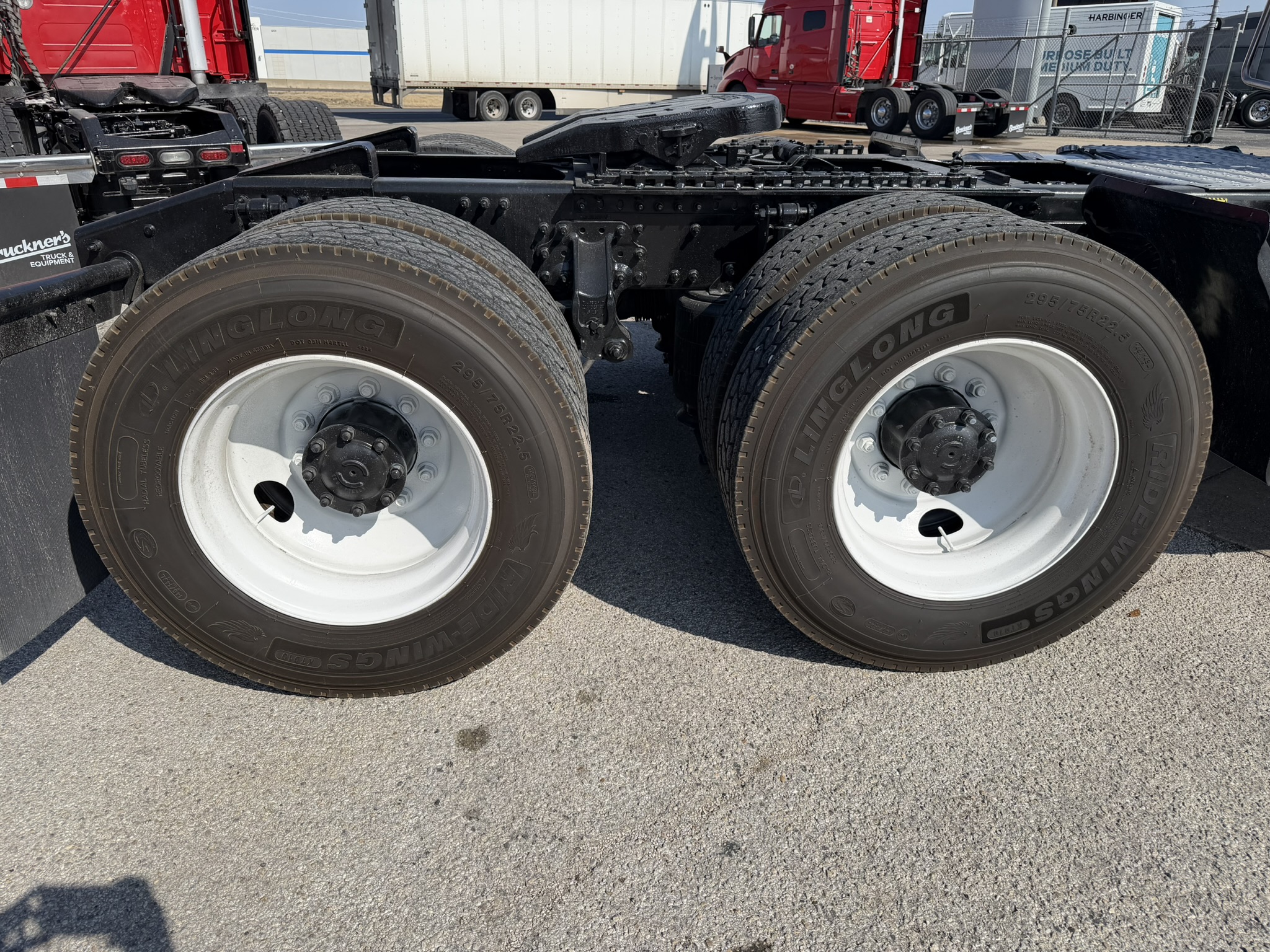 2020 Mack - image 14