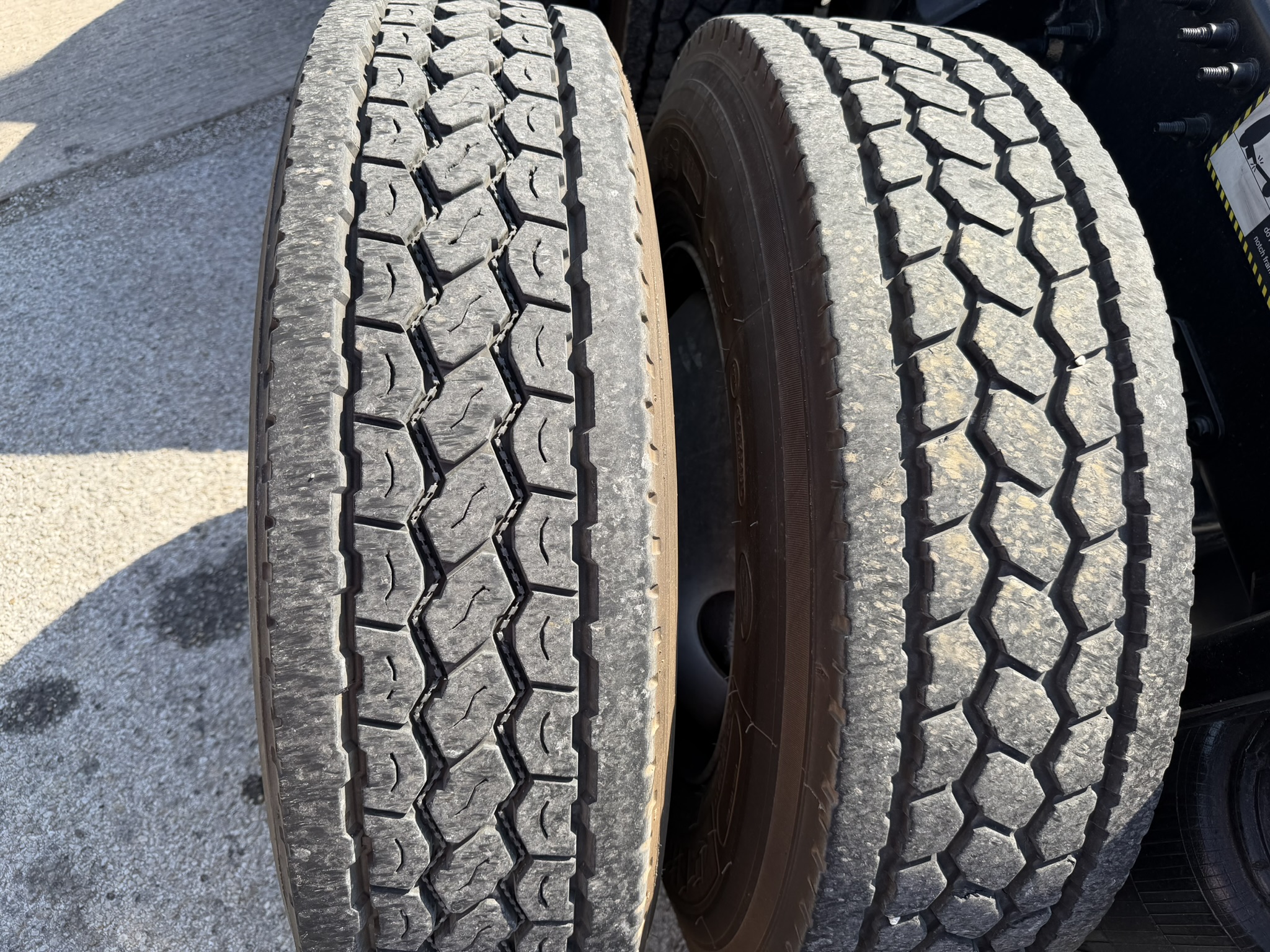 2020 Mack - image 12