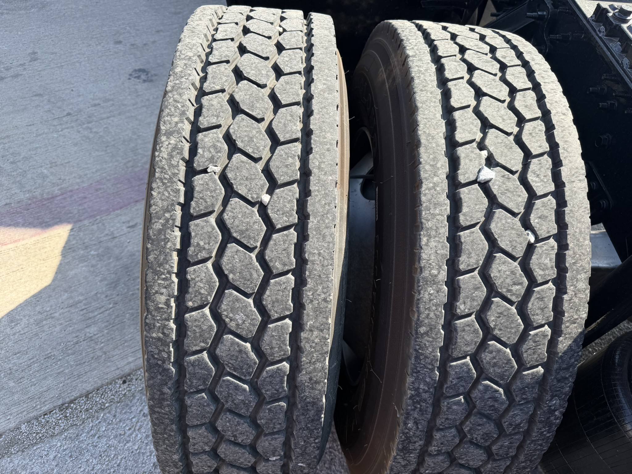 2020 Mack - image 13