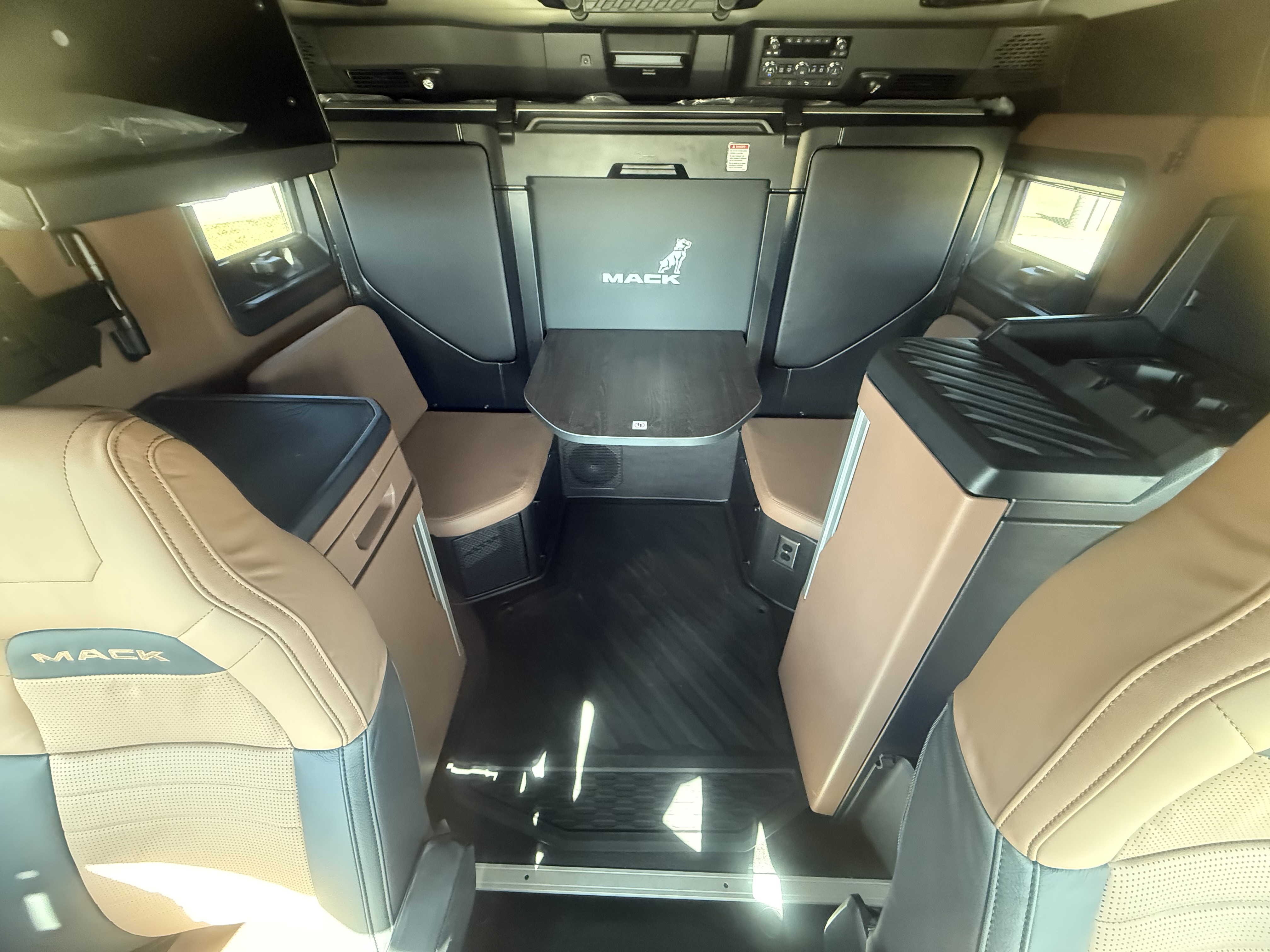 2026 Mack - image 19