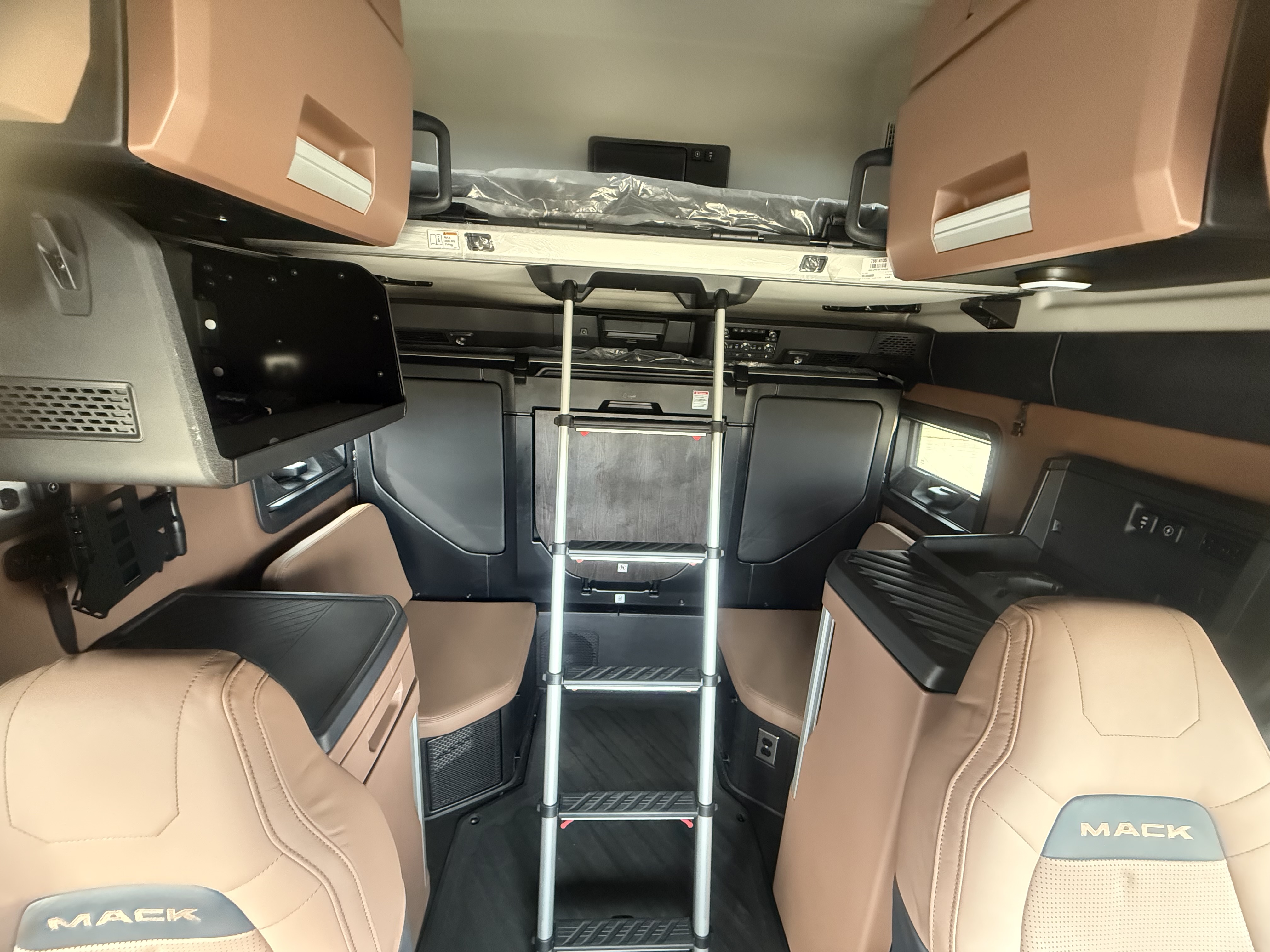 2026 Mack - image 20