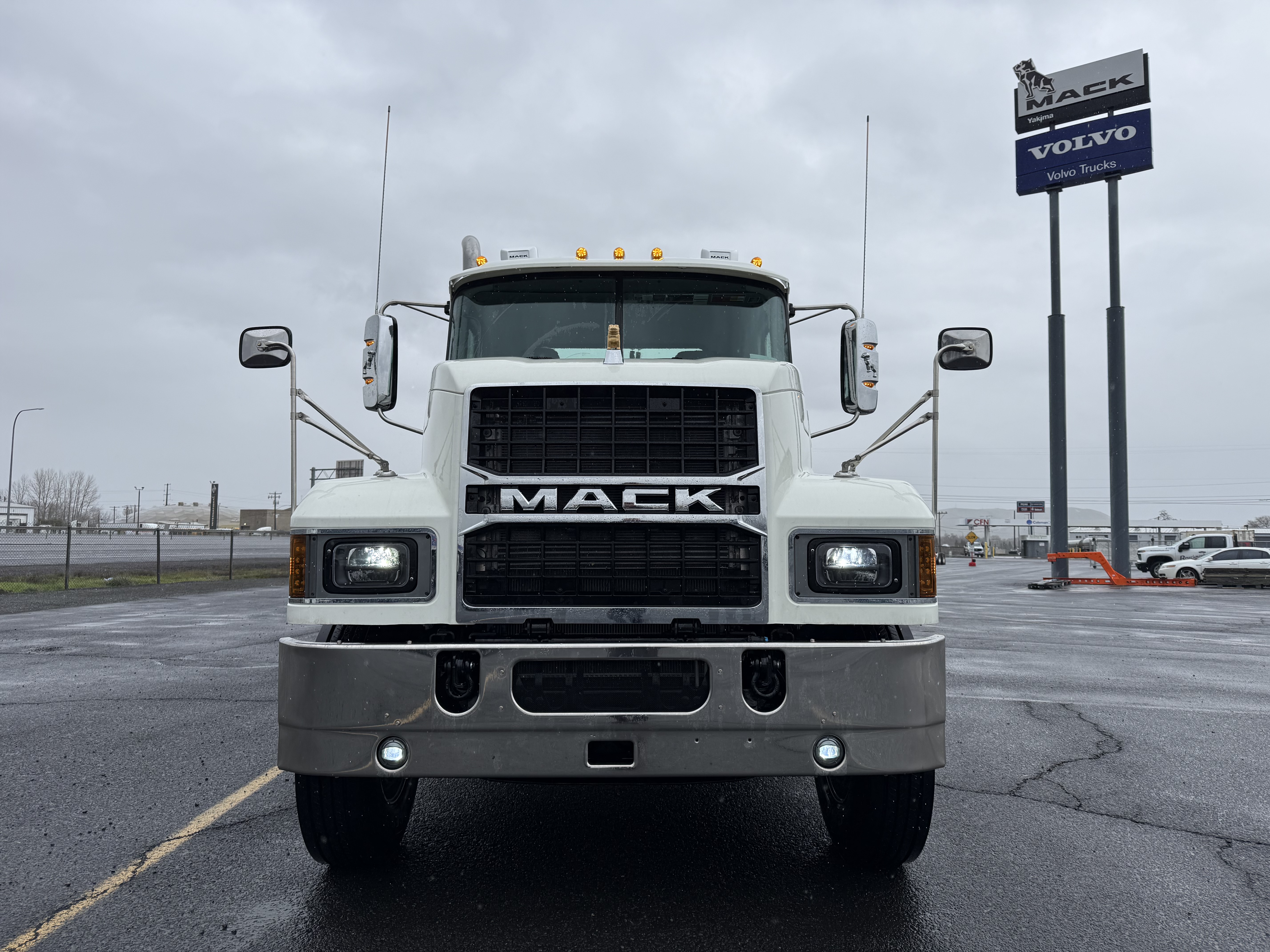 2026 Mack - image 2