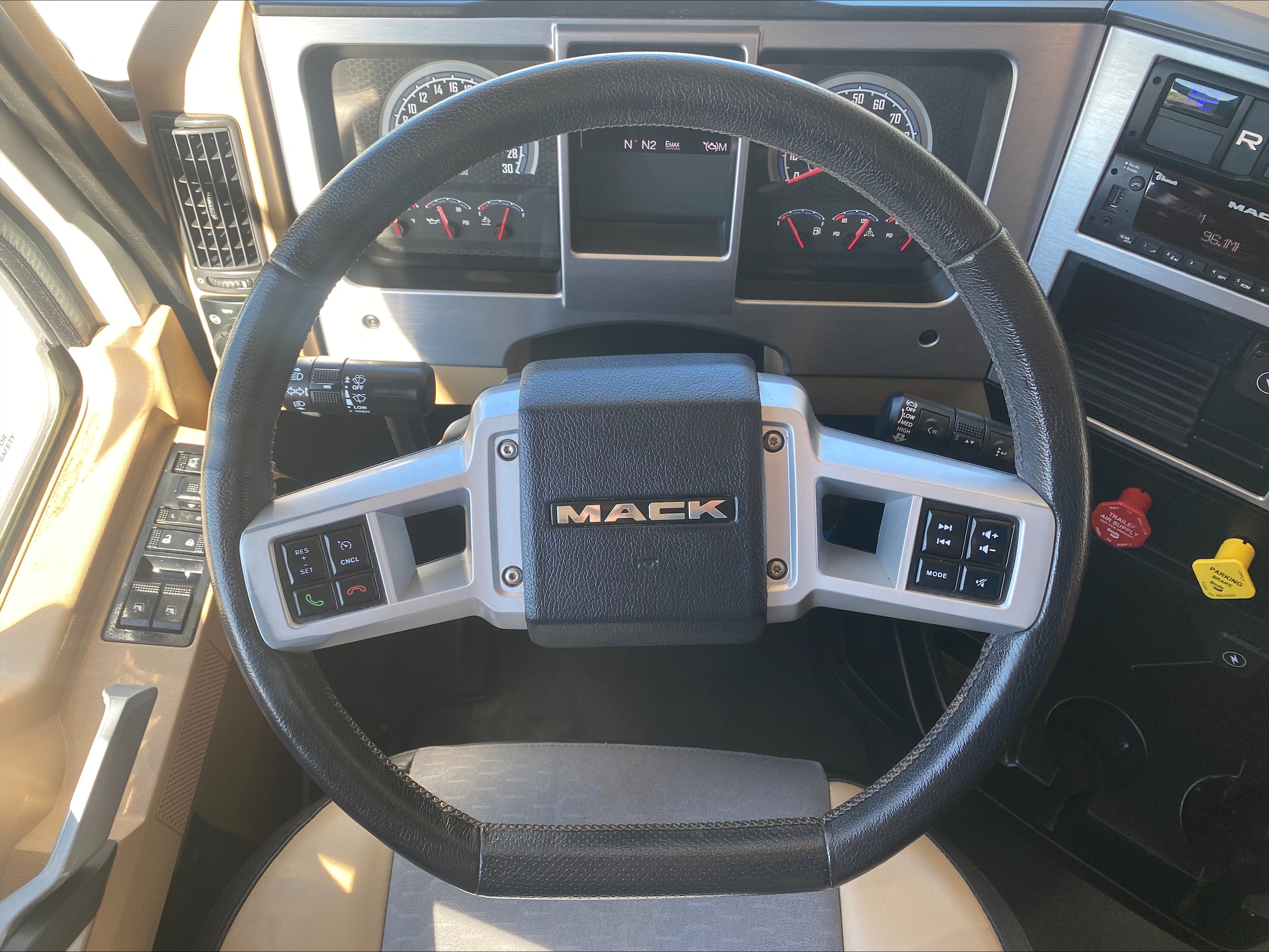 2024 Mack - image 17