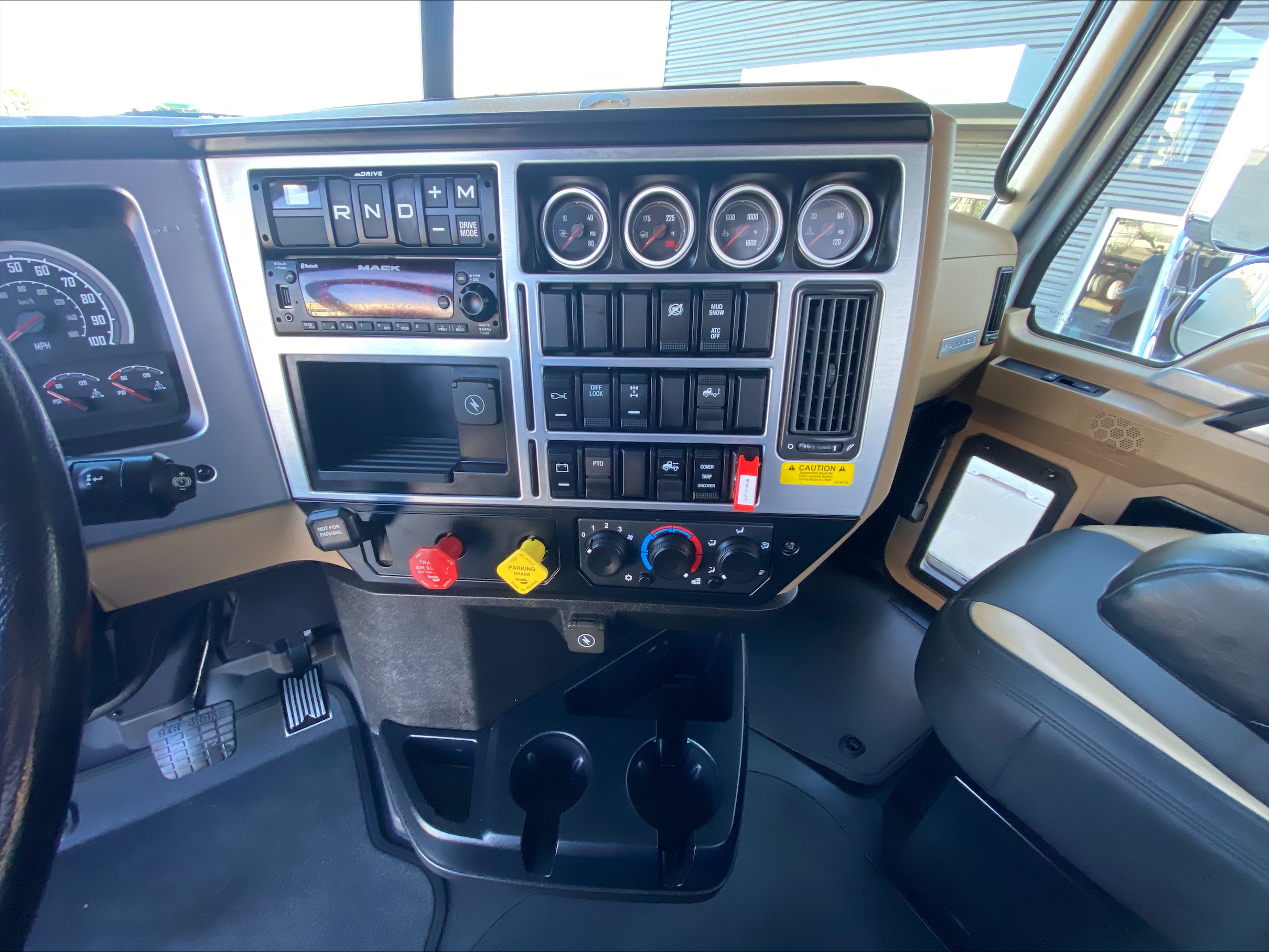 2024 Mack - image 19