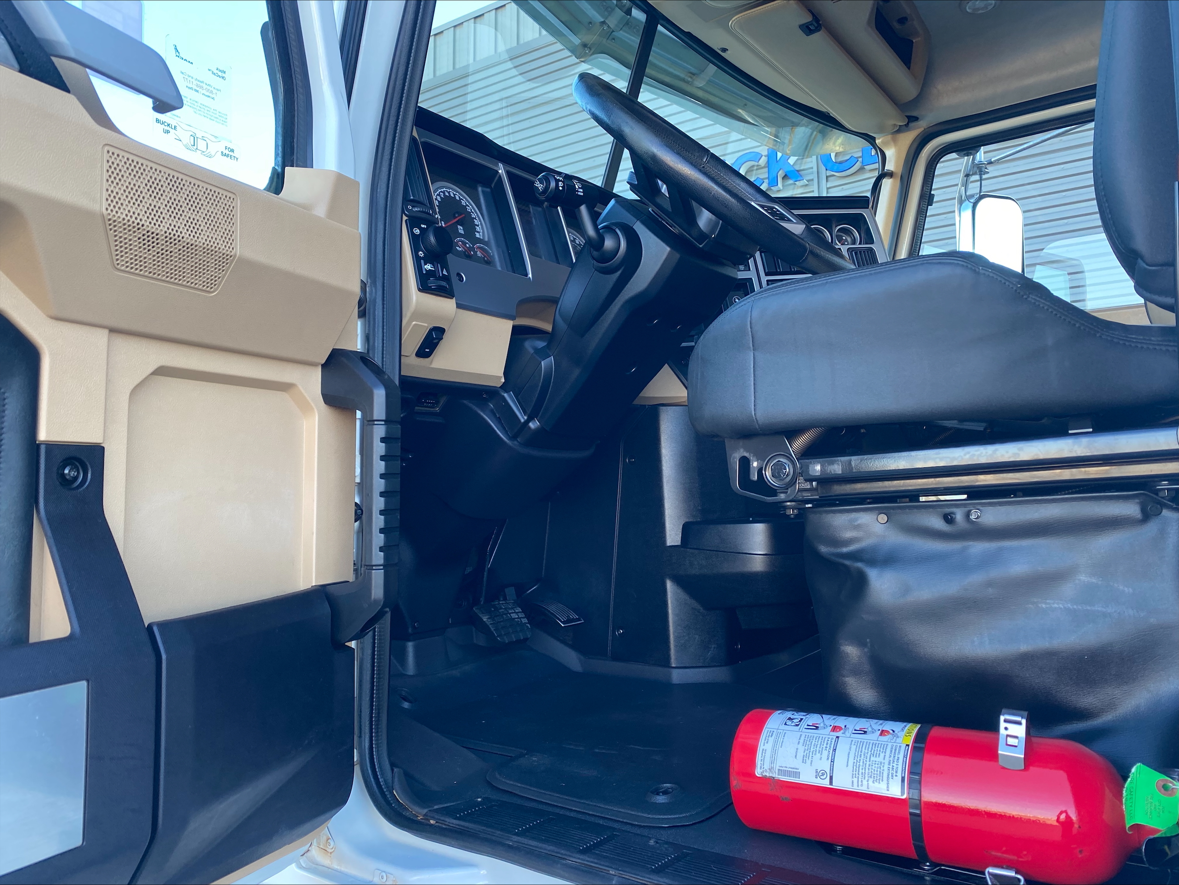 2024 Mack - image 11