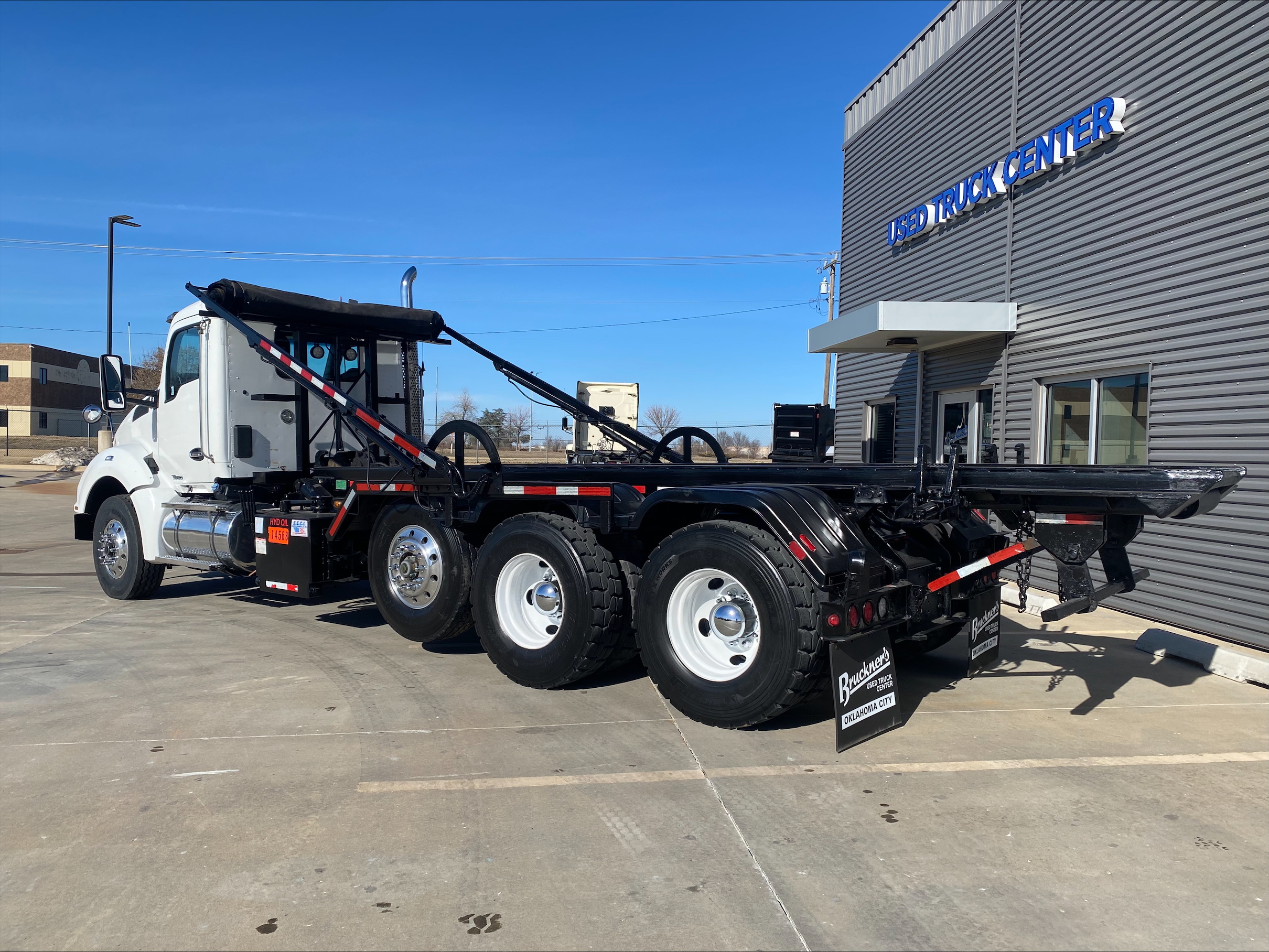 2019 Kenworth T880 - image 7