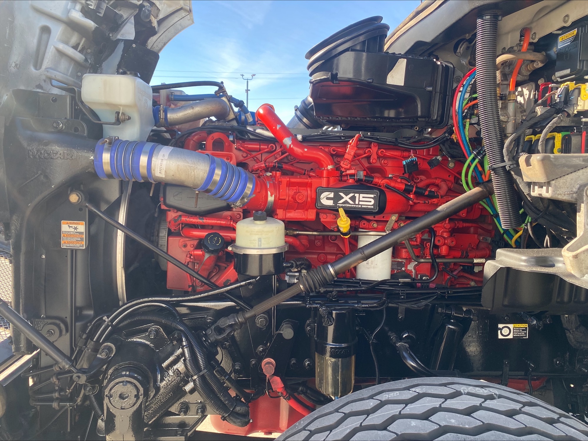 2019 Kenworth T880 - image 9