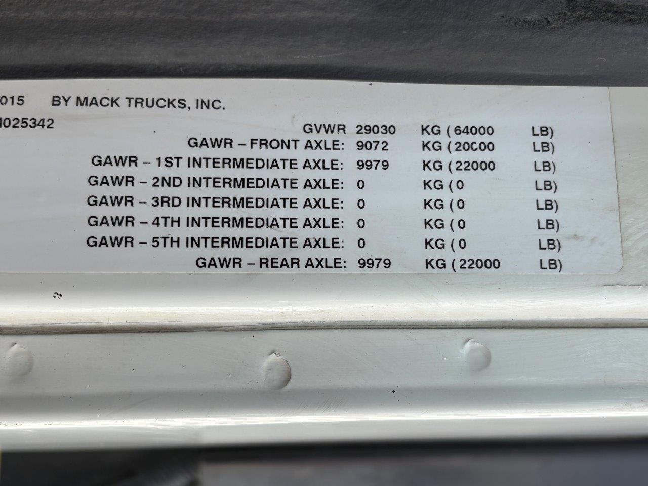 2016 Mack - image 30