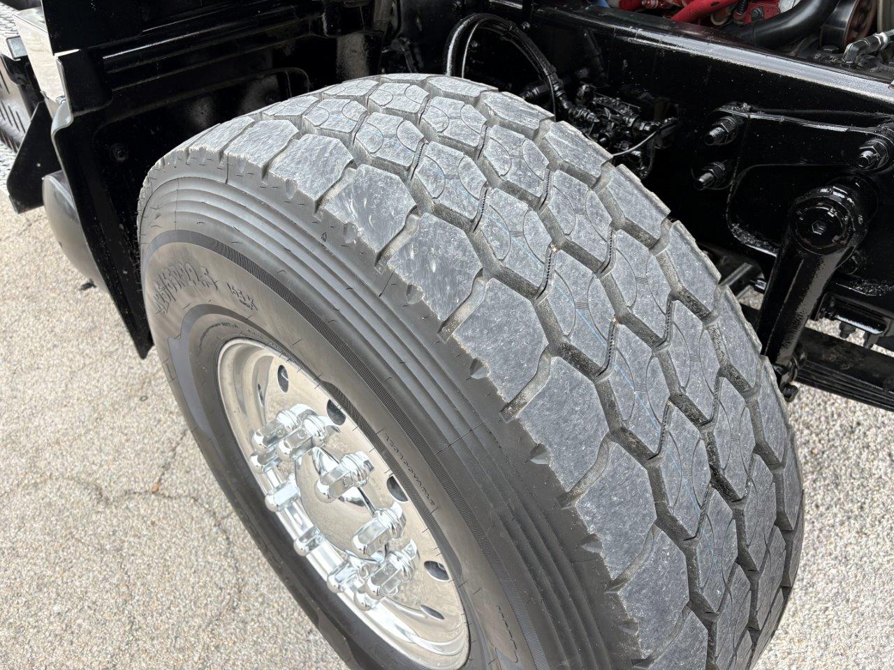 2016 Mack - image 10