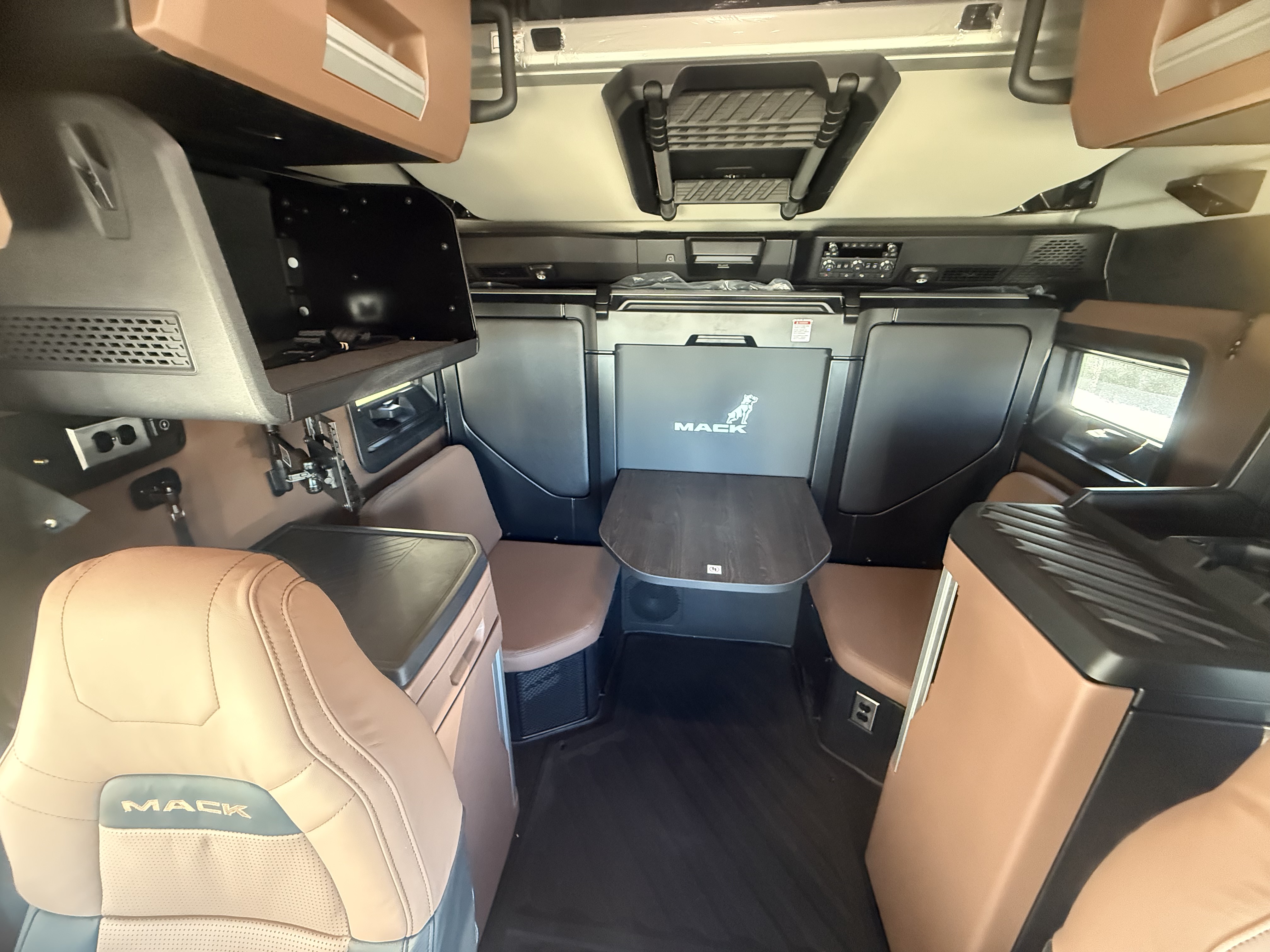 2026 Mack - image 15