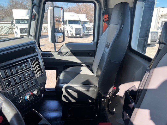 2022 Mack - image 9