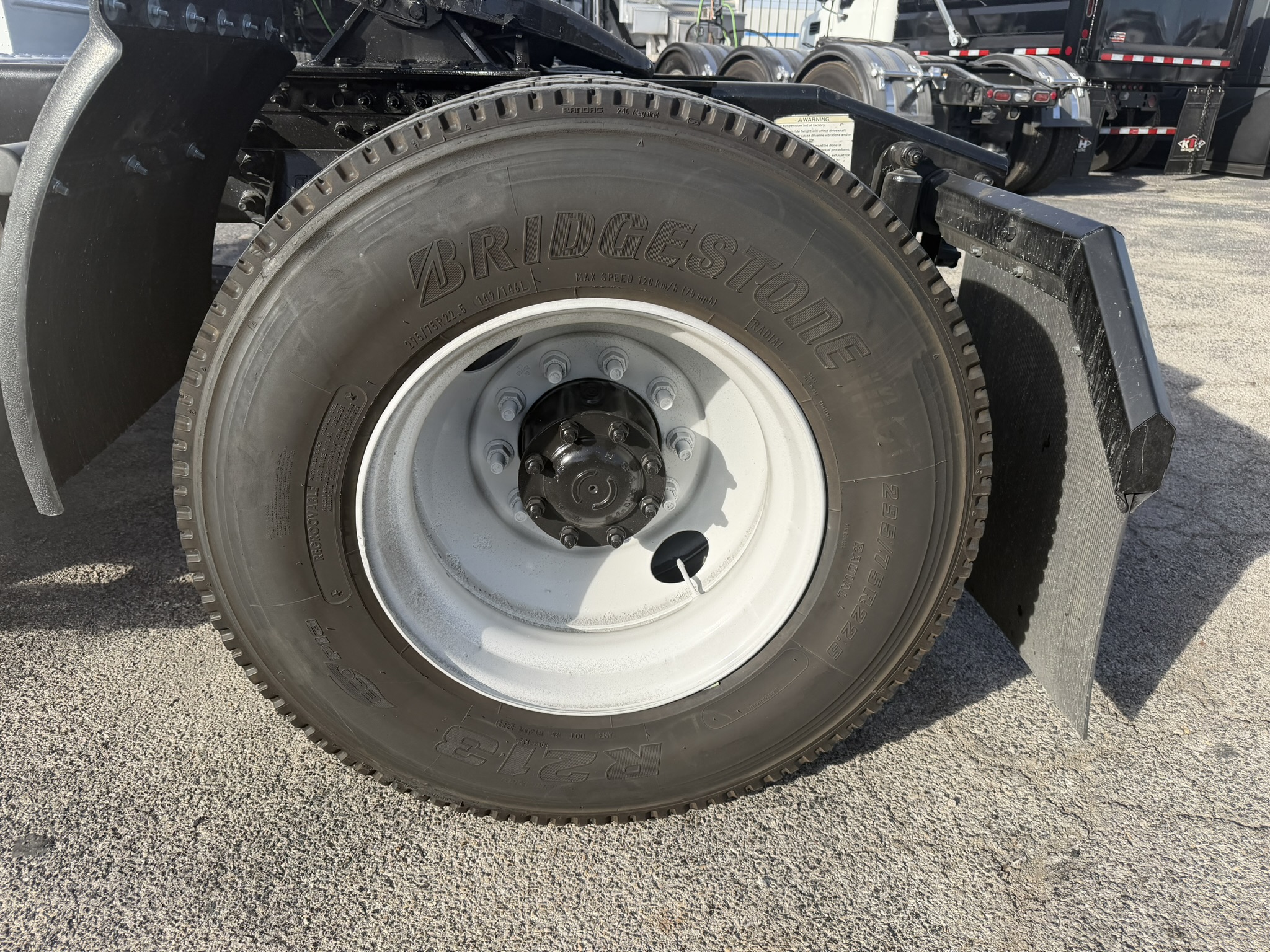 2022 Mack - image 13