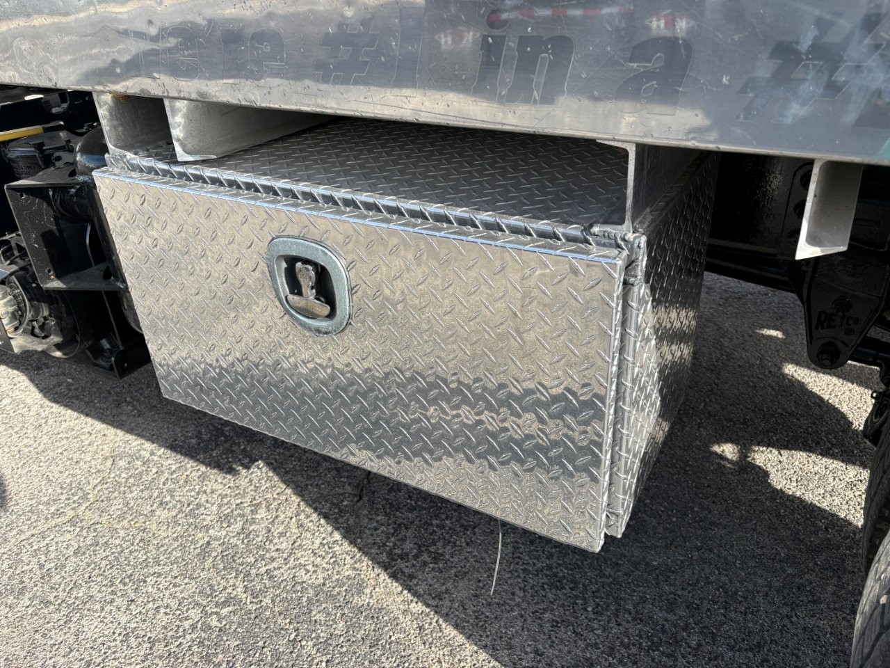 2019 Peterbilt - image 16