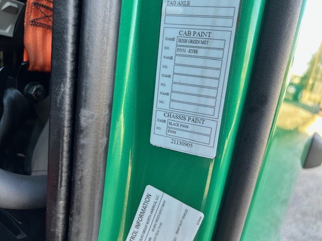 2021 Volvo - image 27