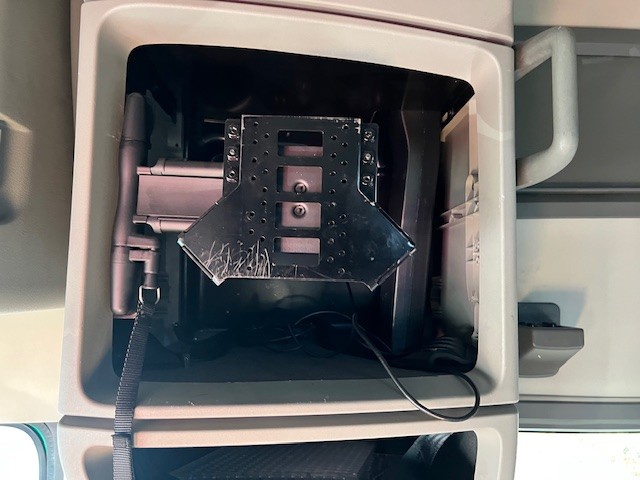 2020 Volvo - image 17