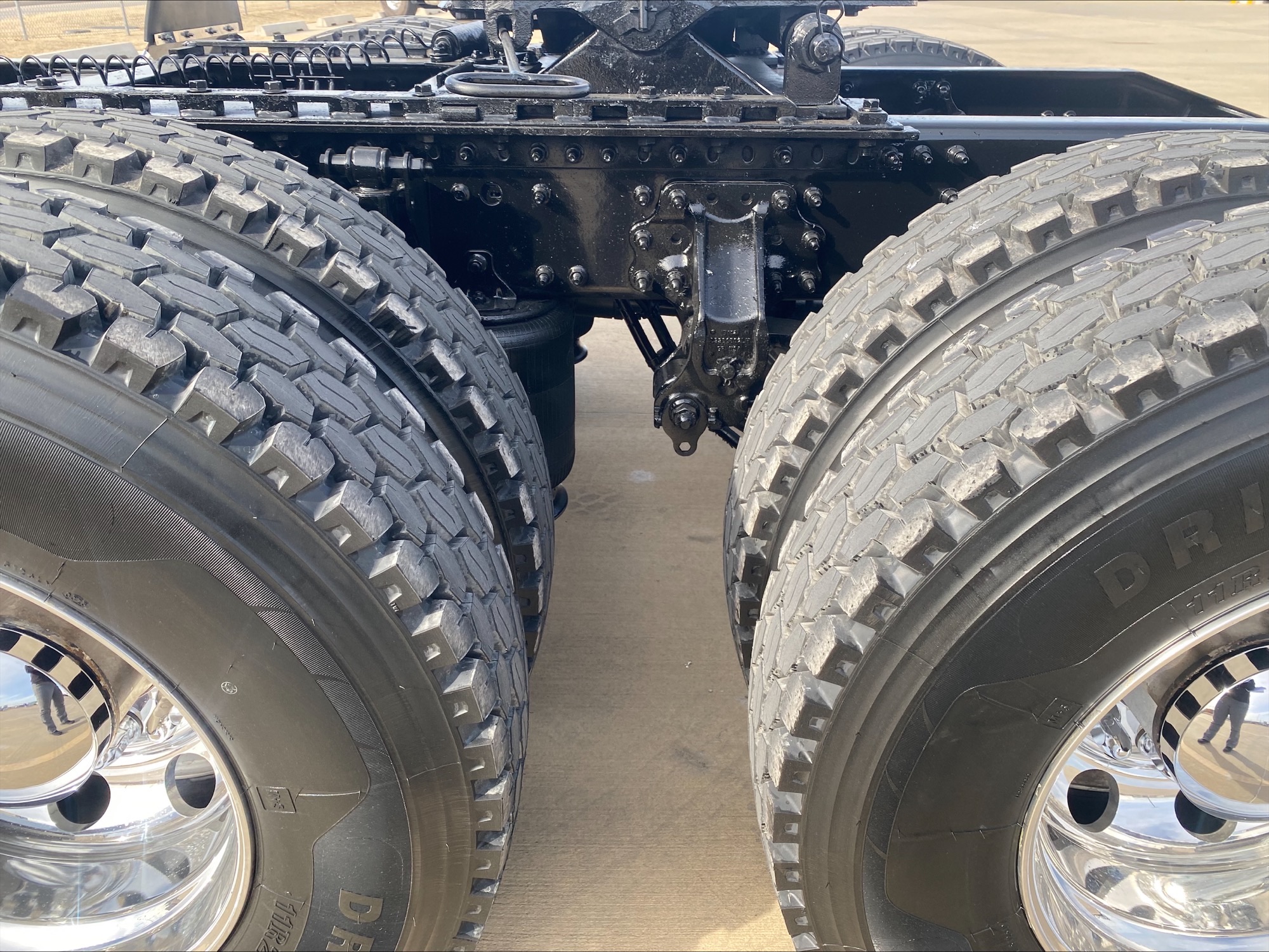 2022 Mack Anthem - image 19