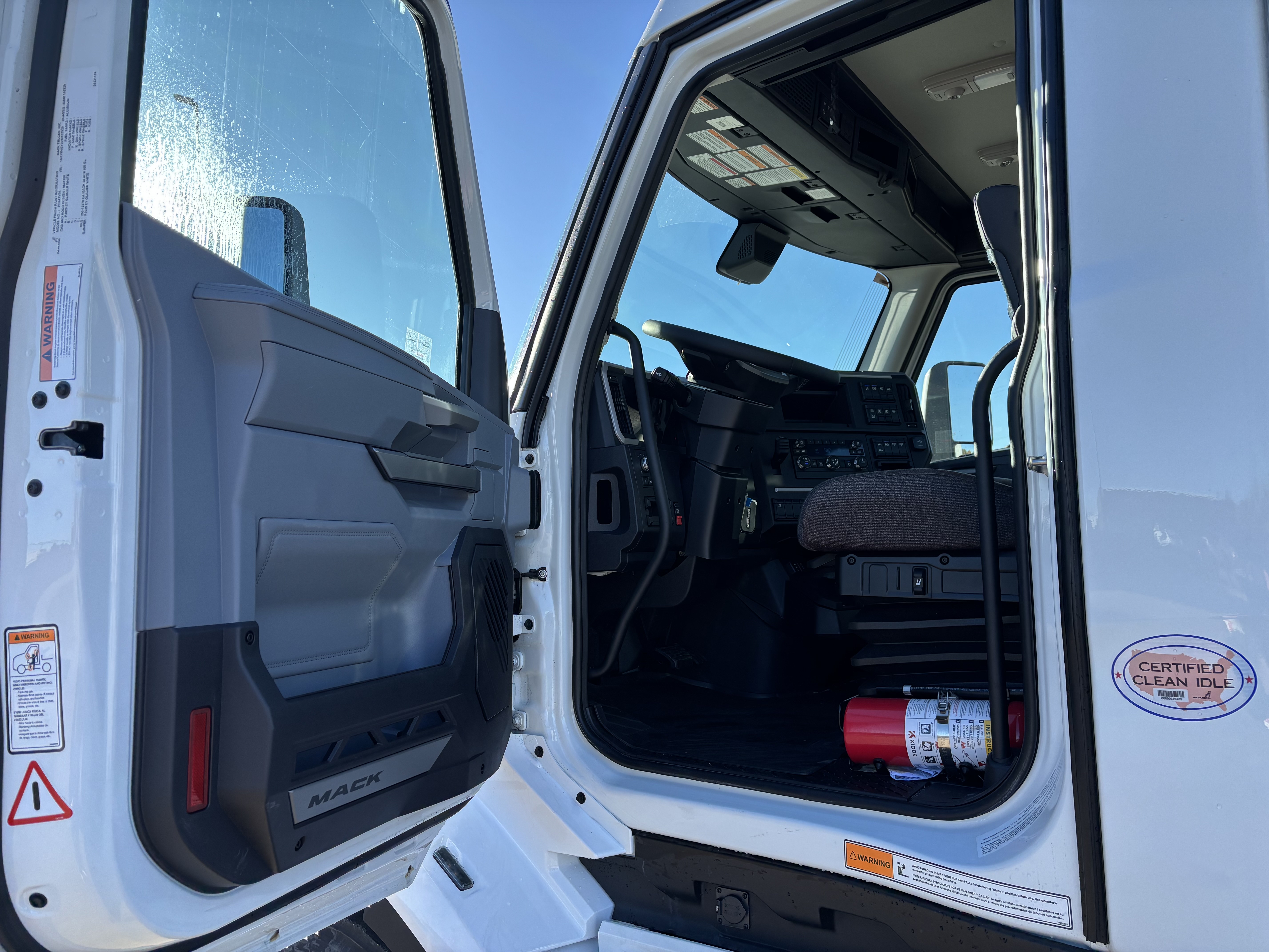 2027 Mack - image 13