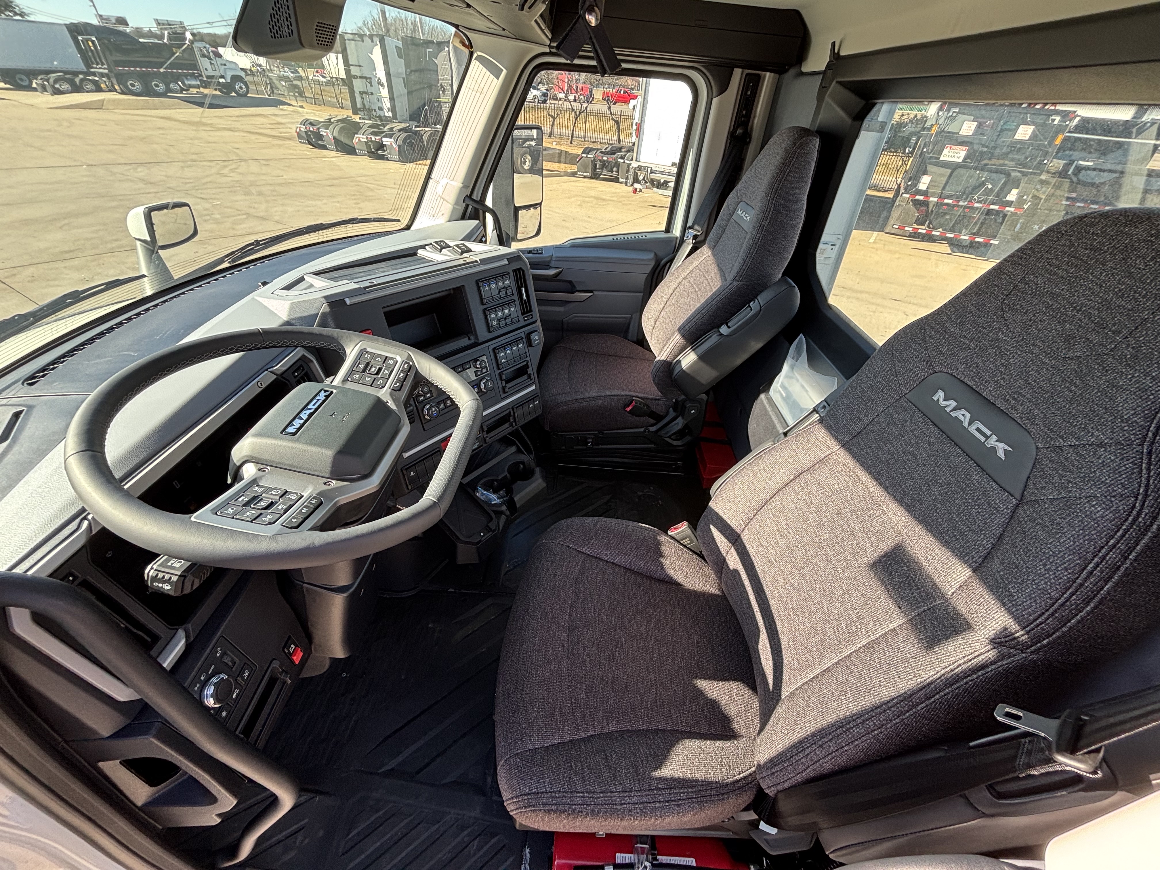 2027 Mack - image 14