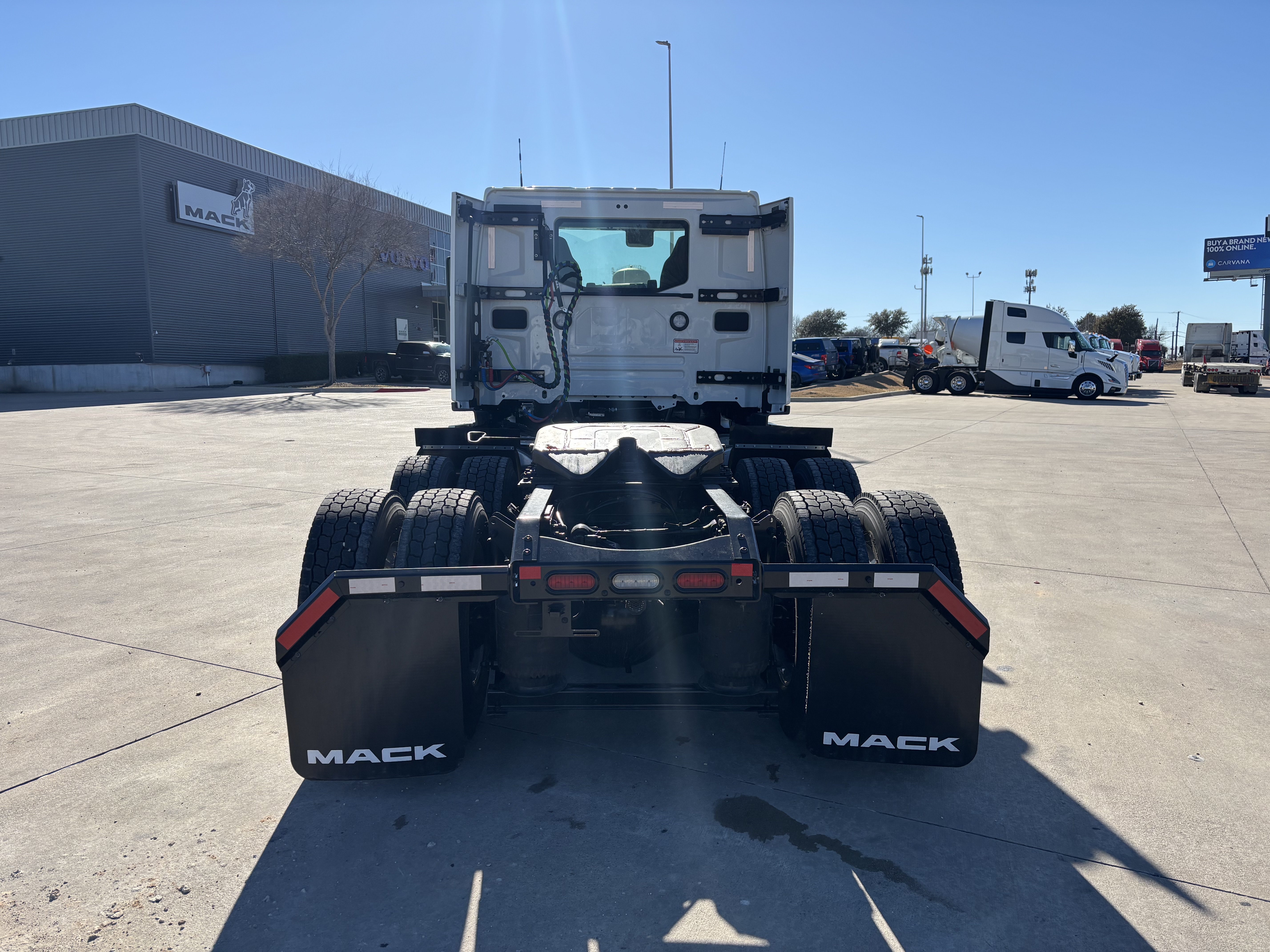2027 Mack - image 6