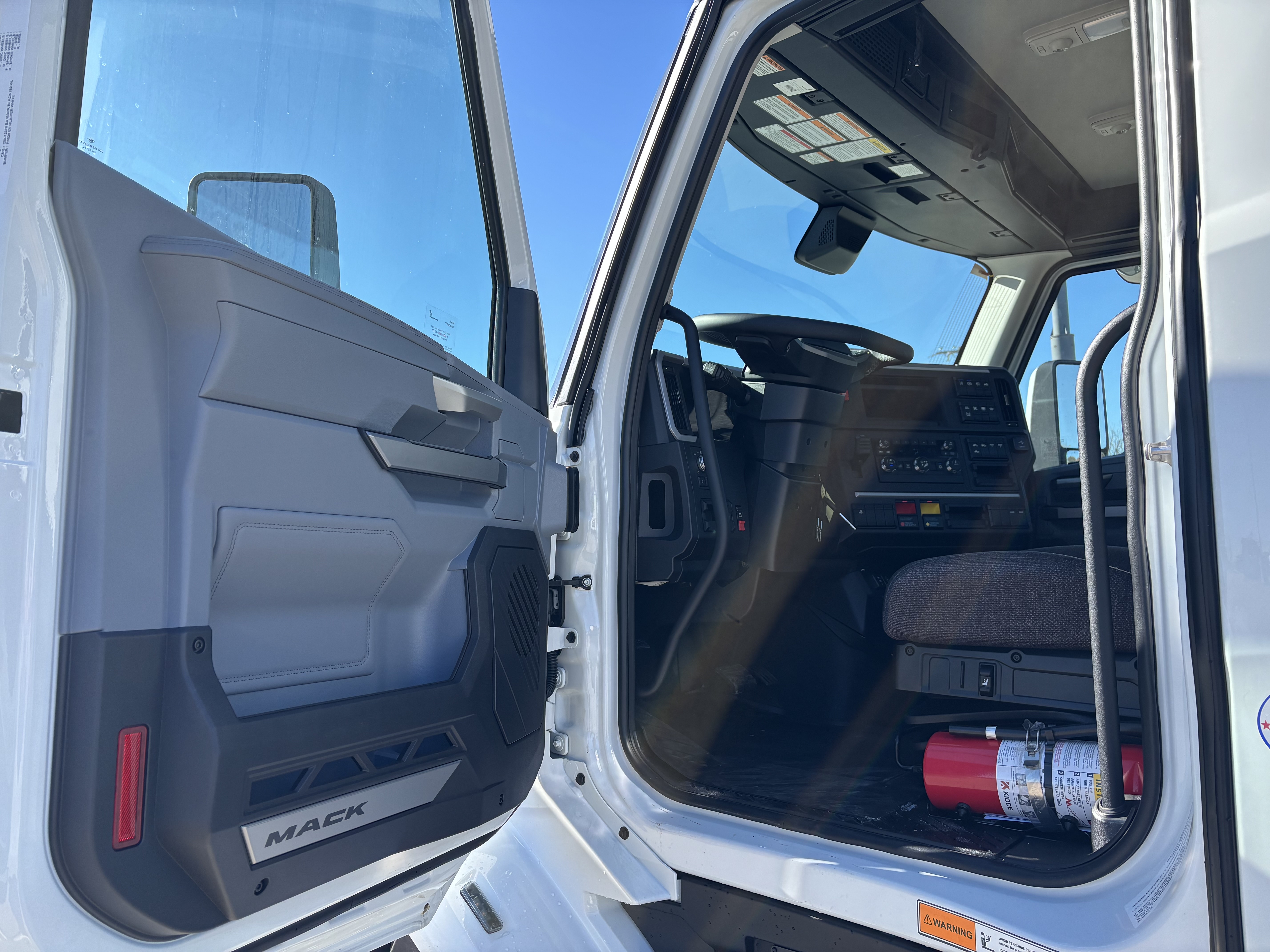 2027 Mack - image 13