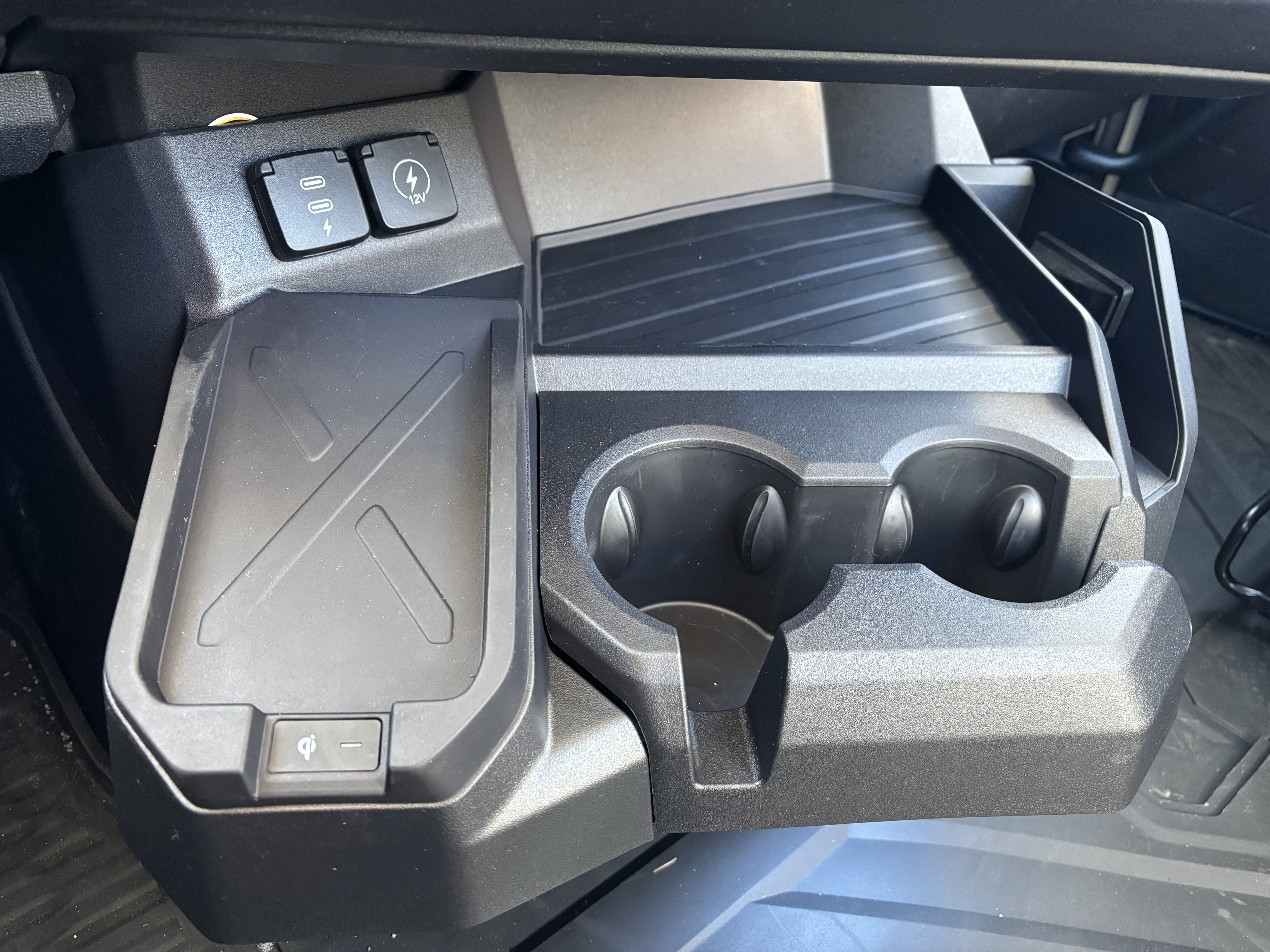 2027 Mack - image 24