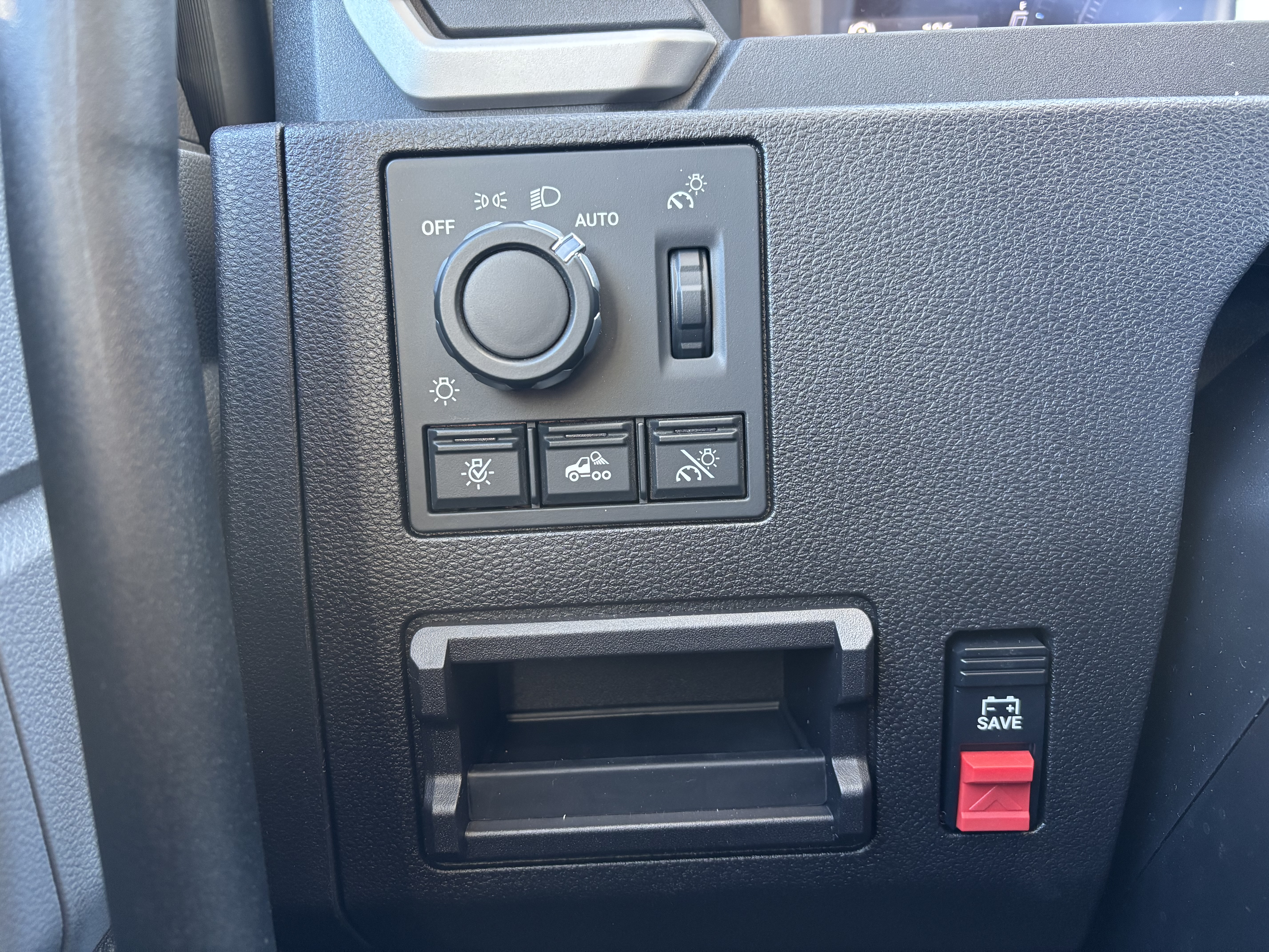 2027 Mack - image 21