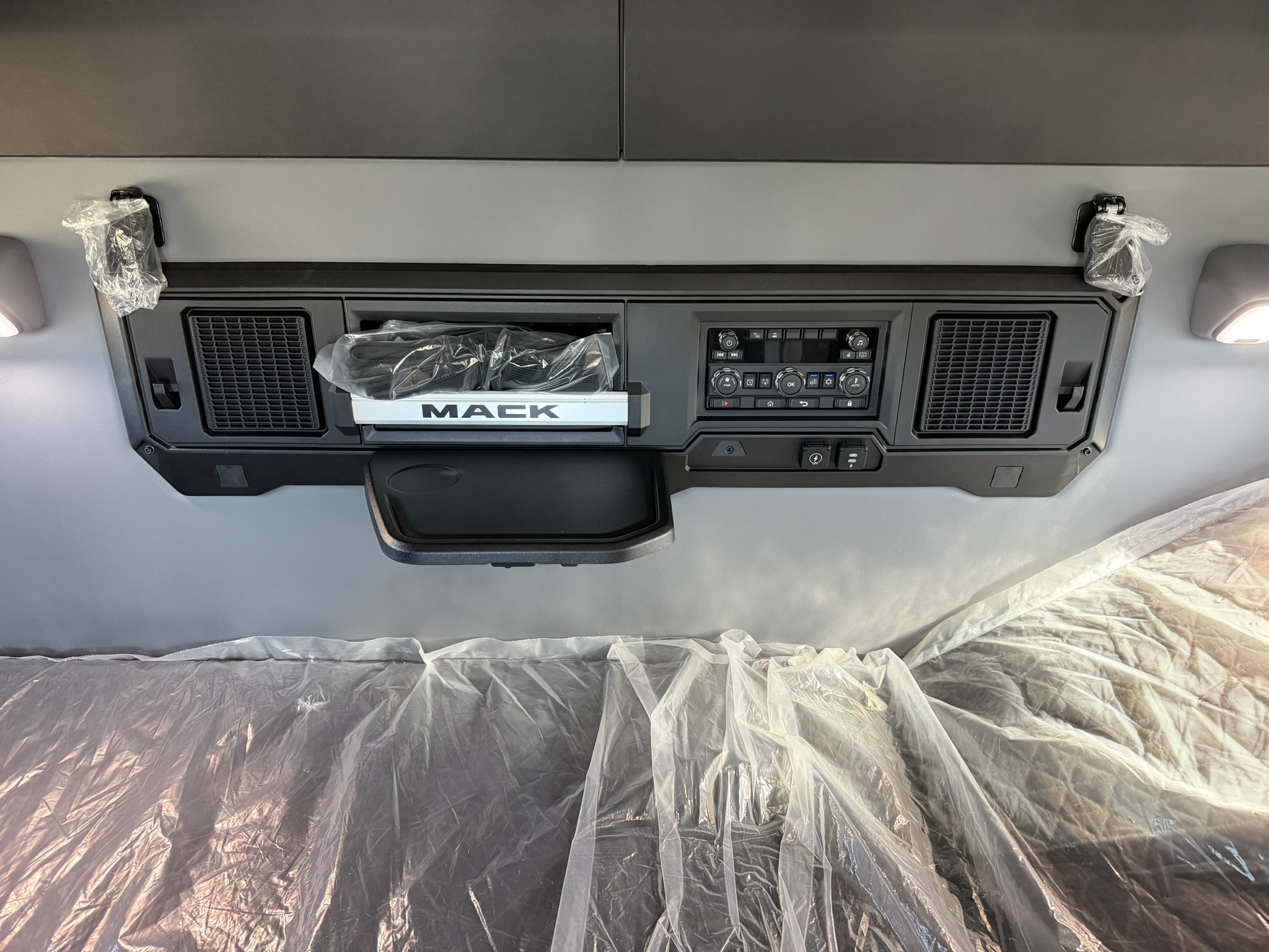 2026 Mack - image 21