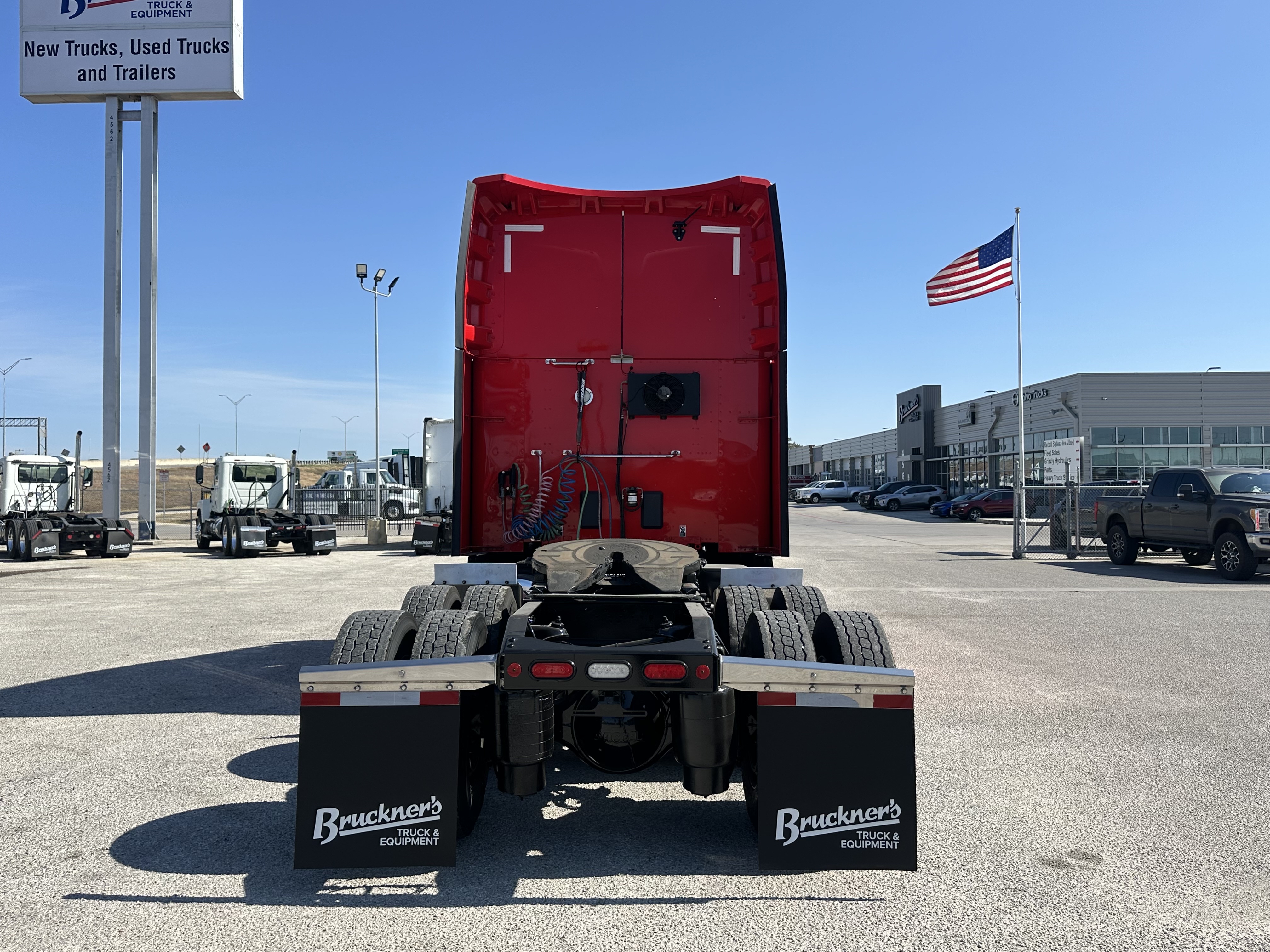 2023 Peterbilt 579 - image 8