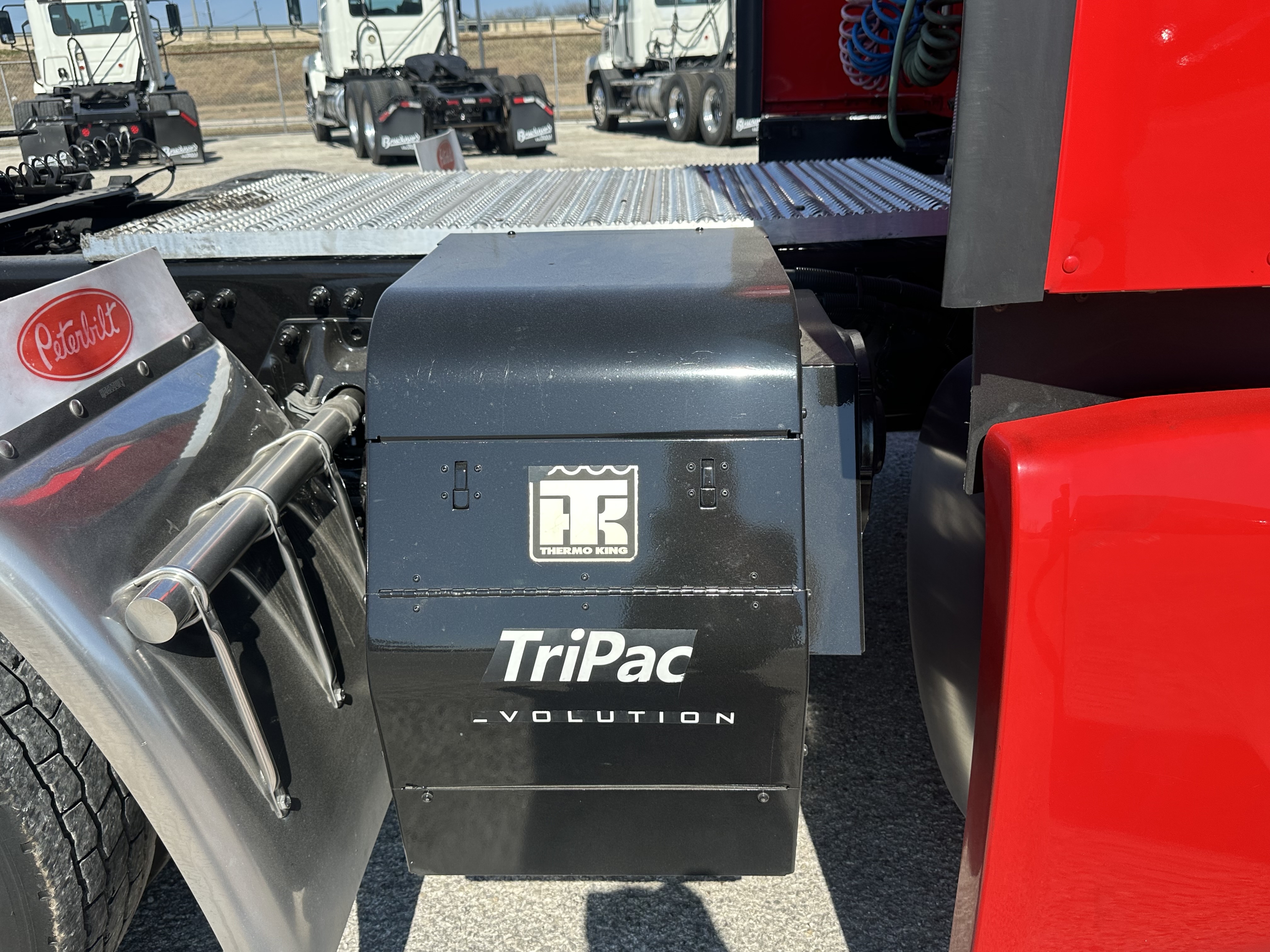 2023 Peterbilt 579 - image 9