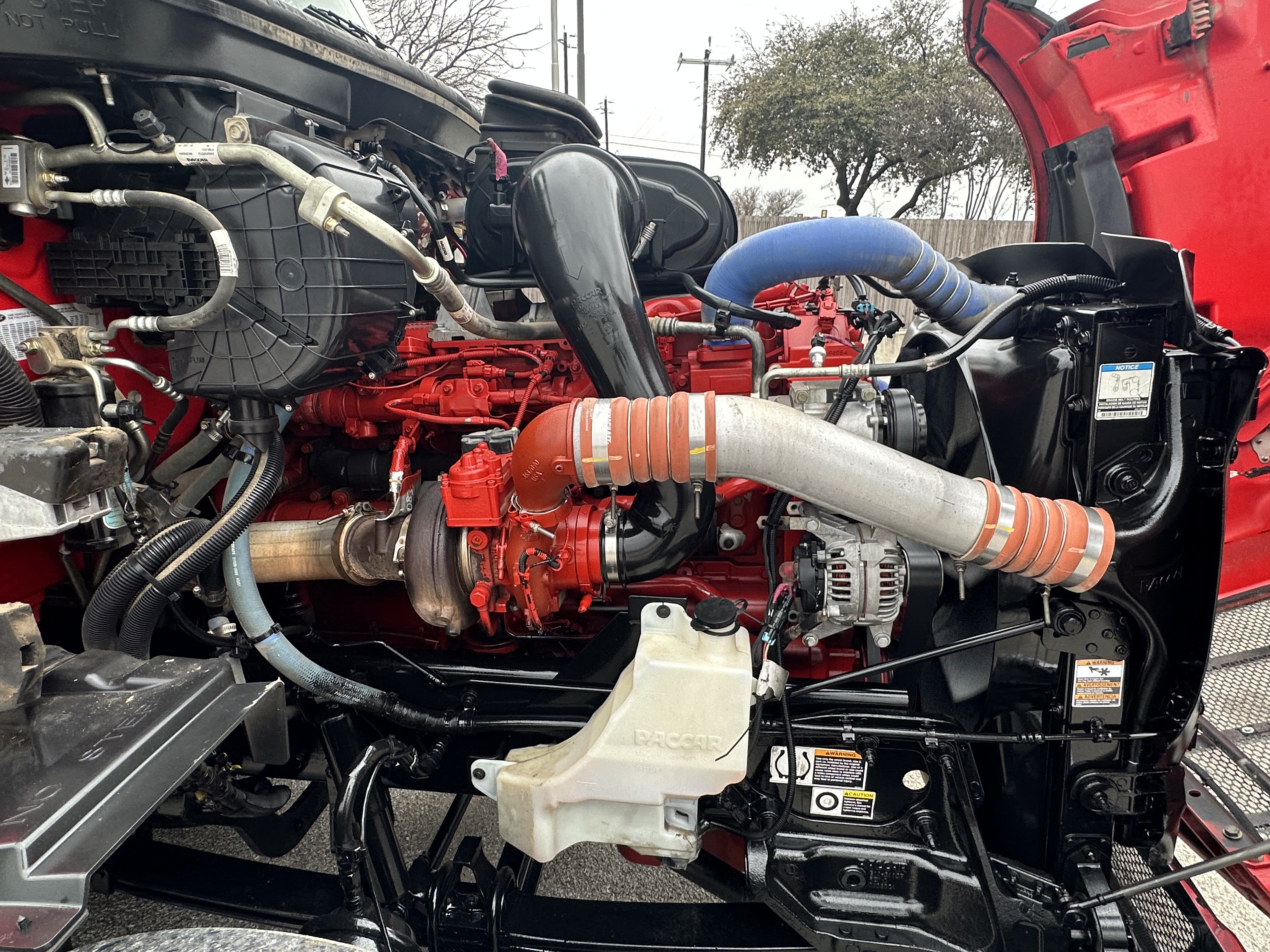 2023 Peterbilt 579 - image 11