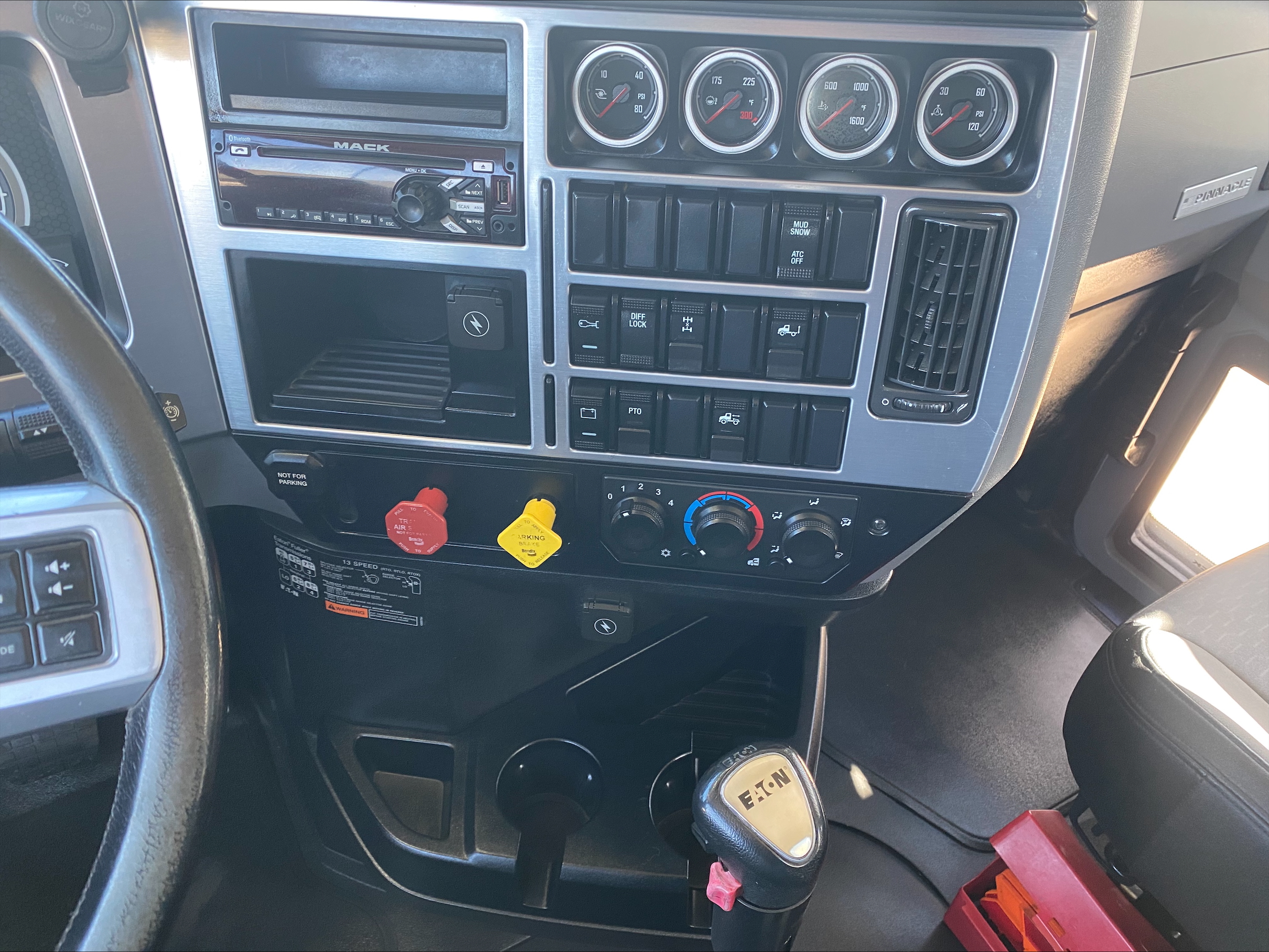 2019 Mack - image 22