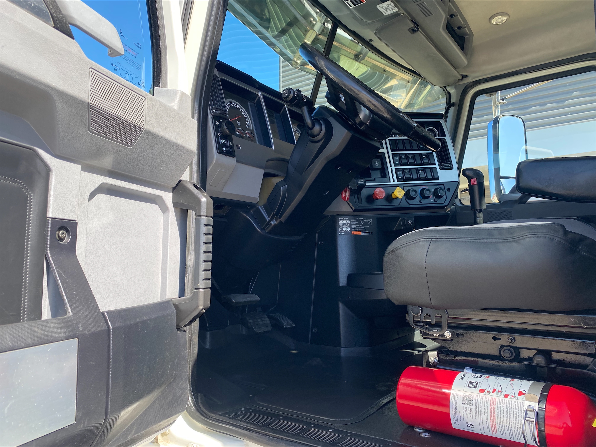 2019 Mack - image 14