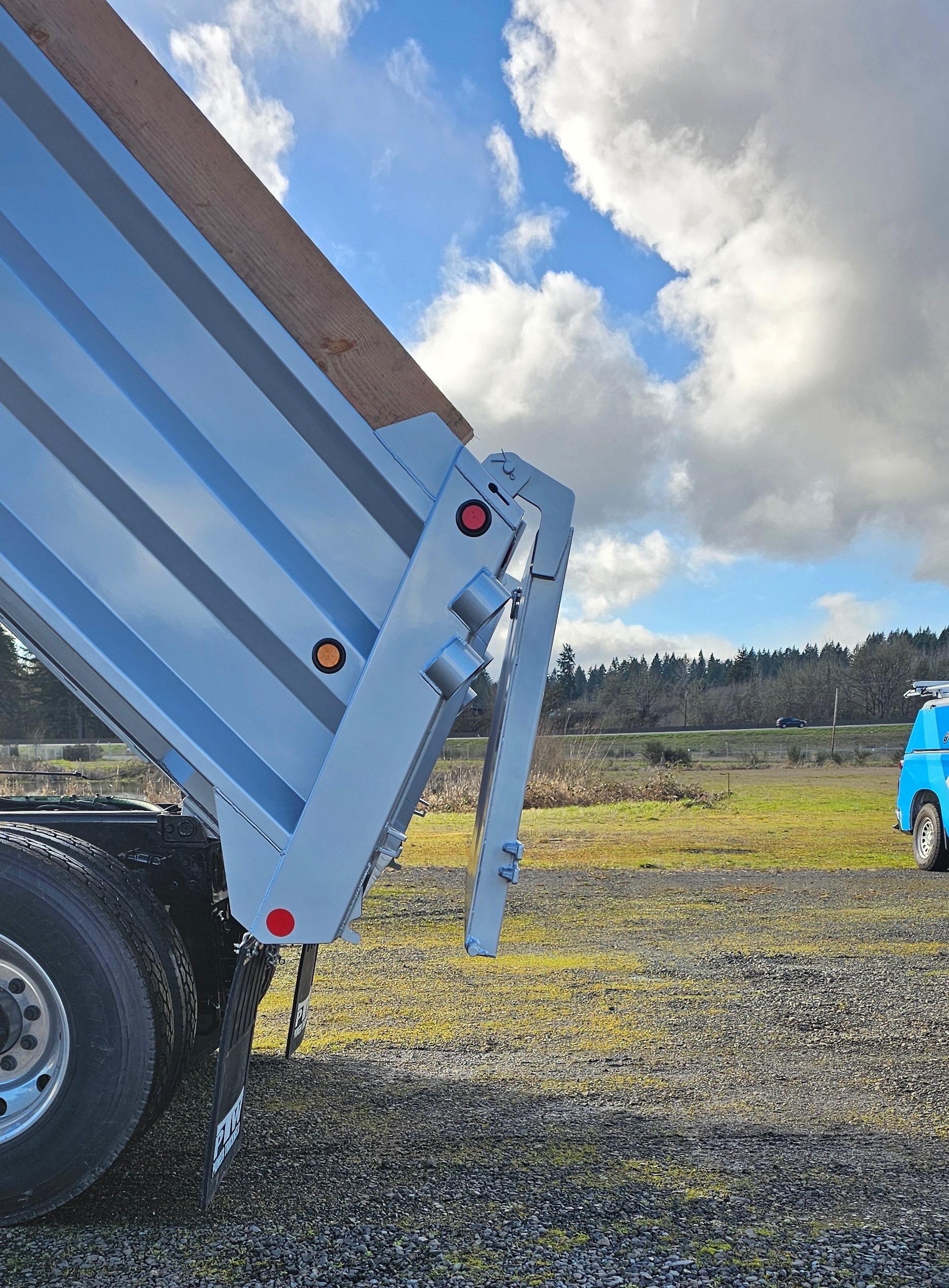 2025 Mack - image 10