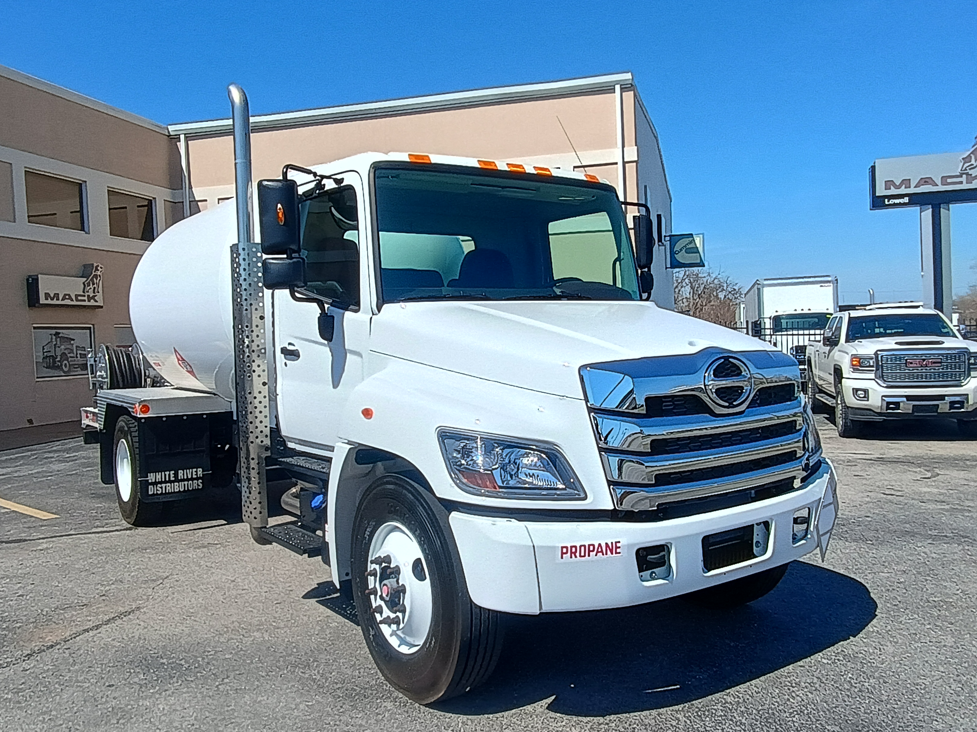 2026 Hino L7 - image 3