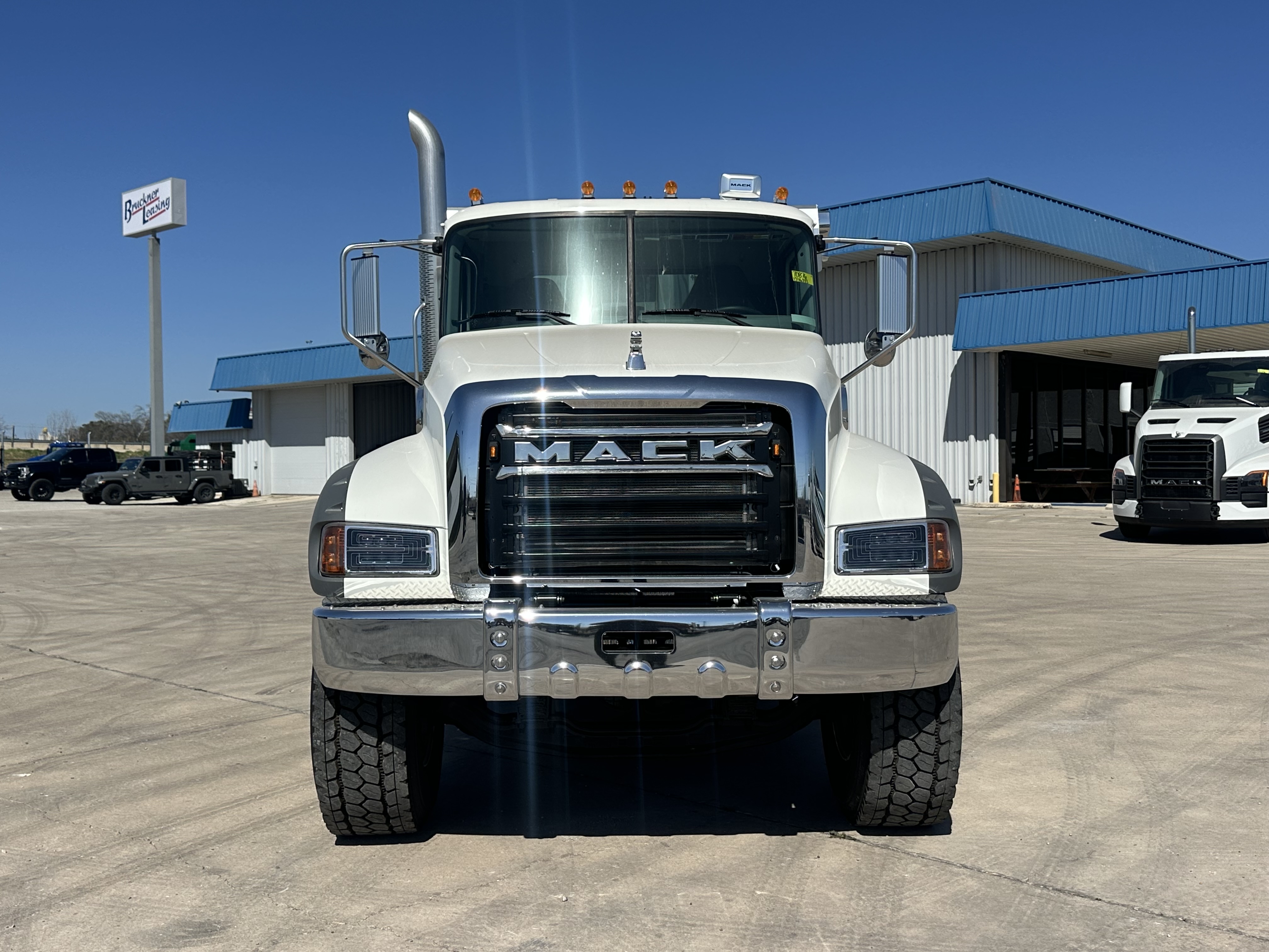 2026 Mack Granite - image 3
