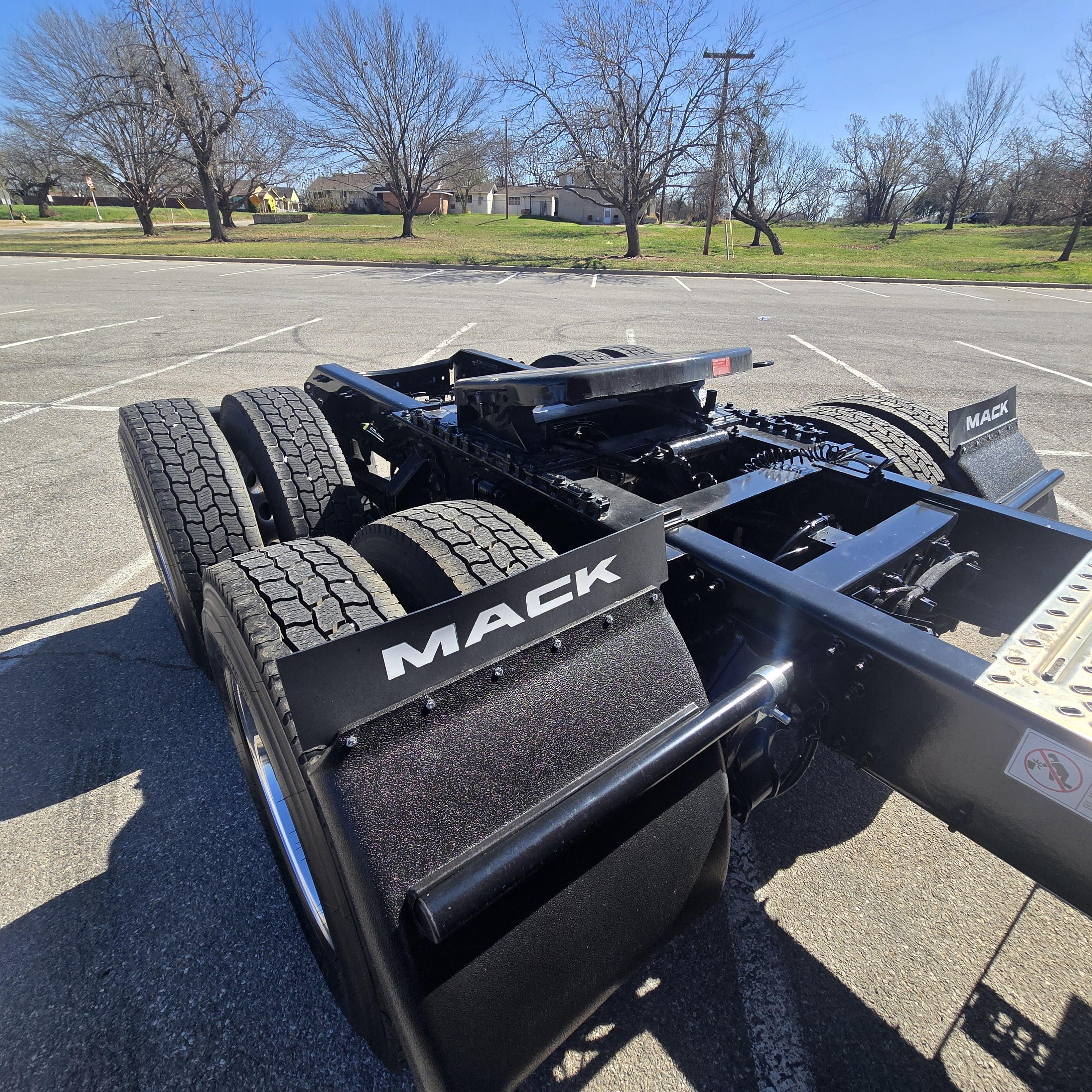 2026 Mack - image 35