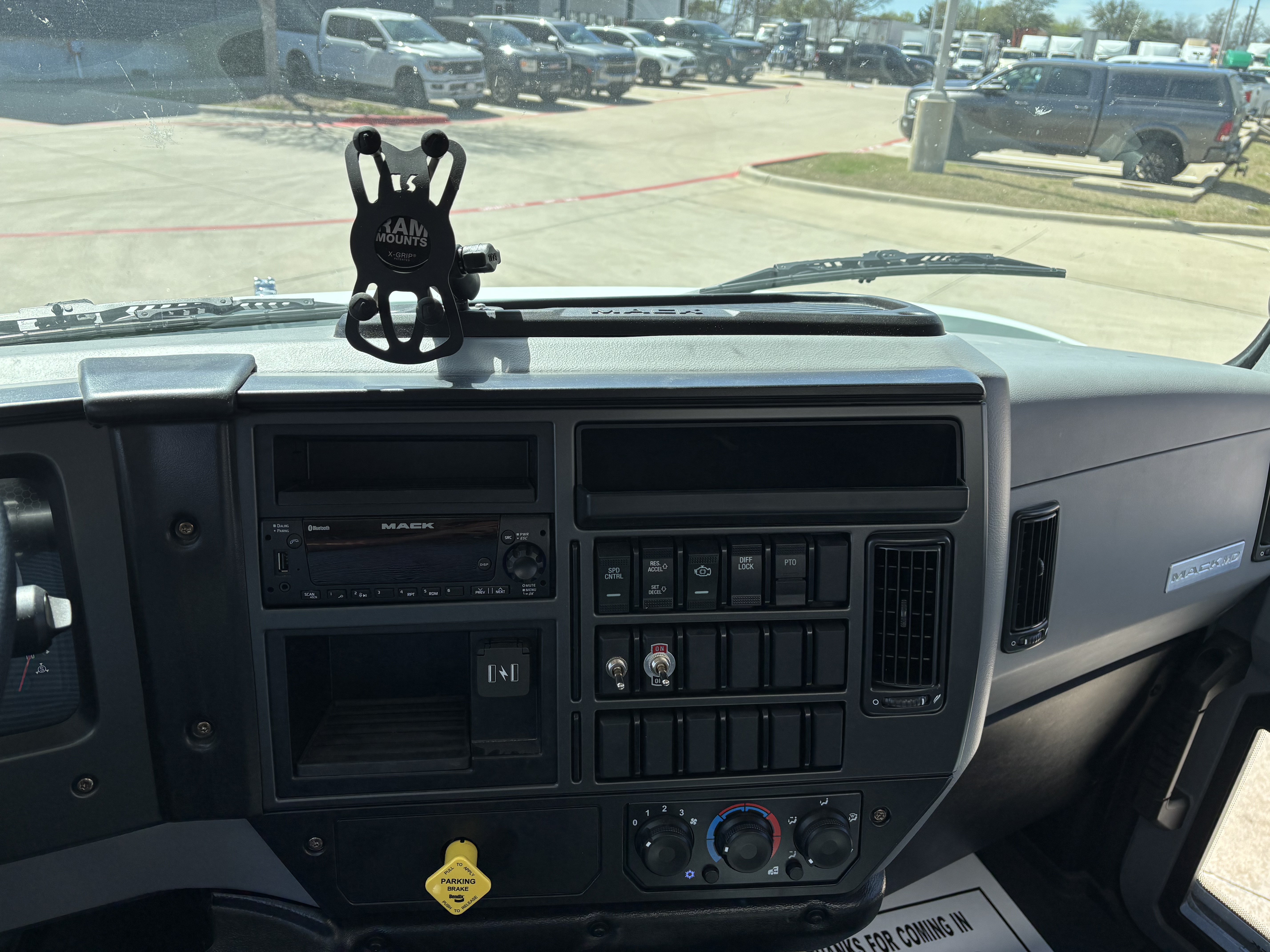 2025 Mack - image 20