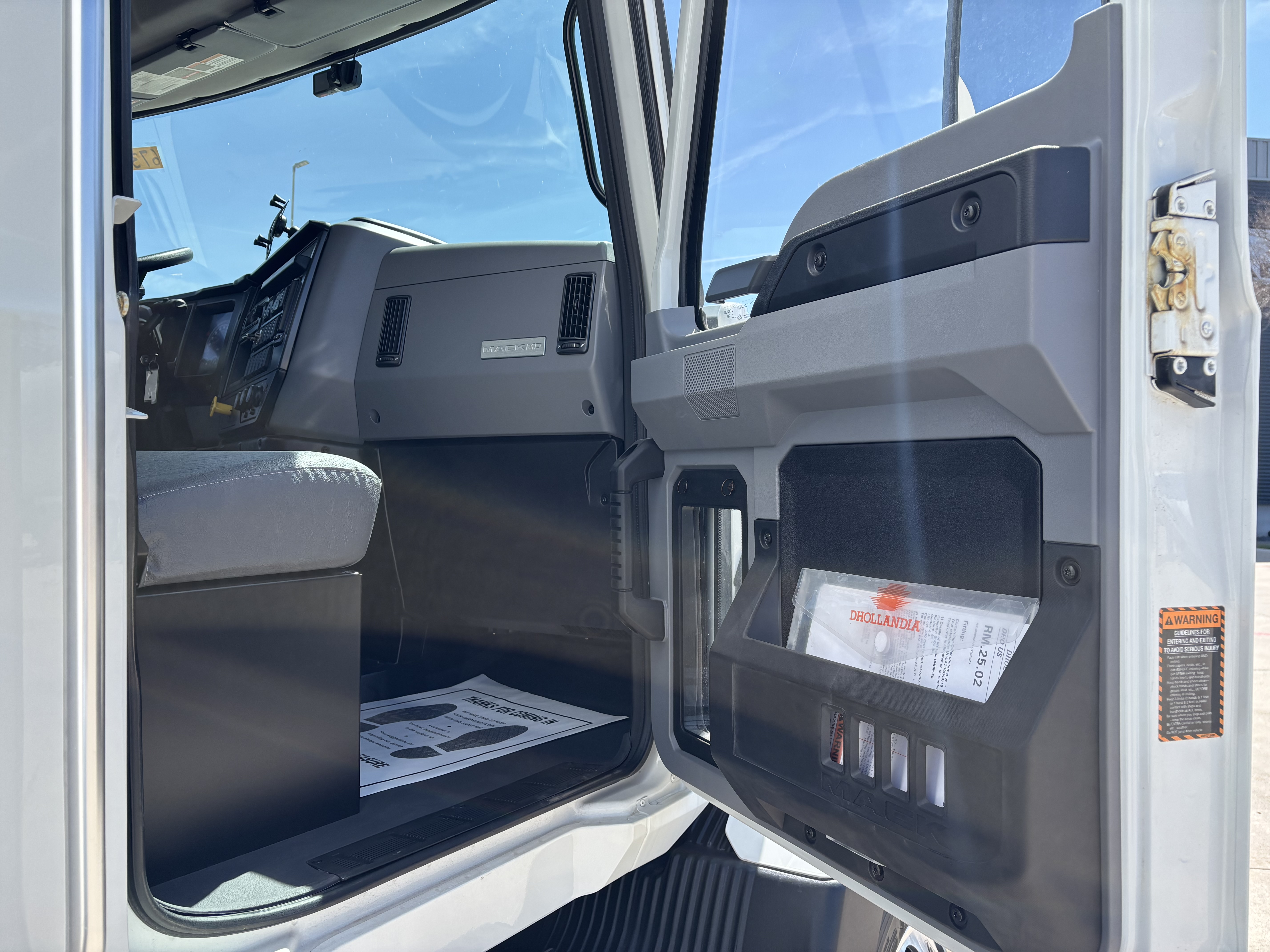 2025 Mack - image 16