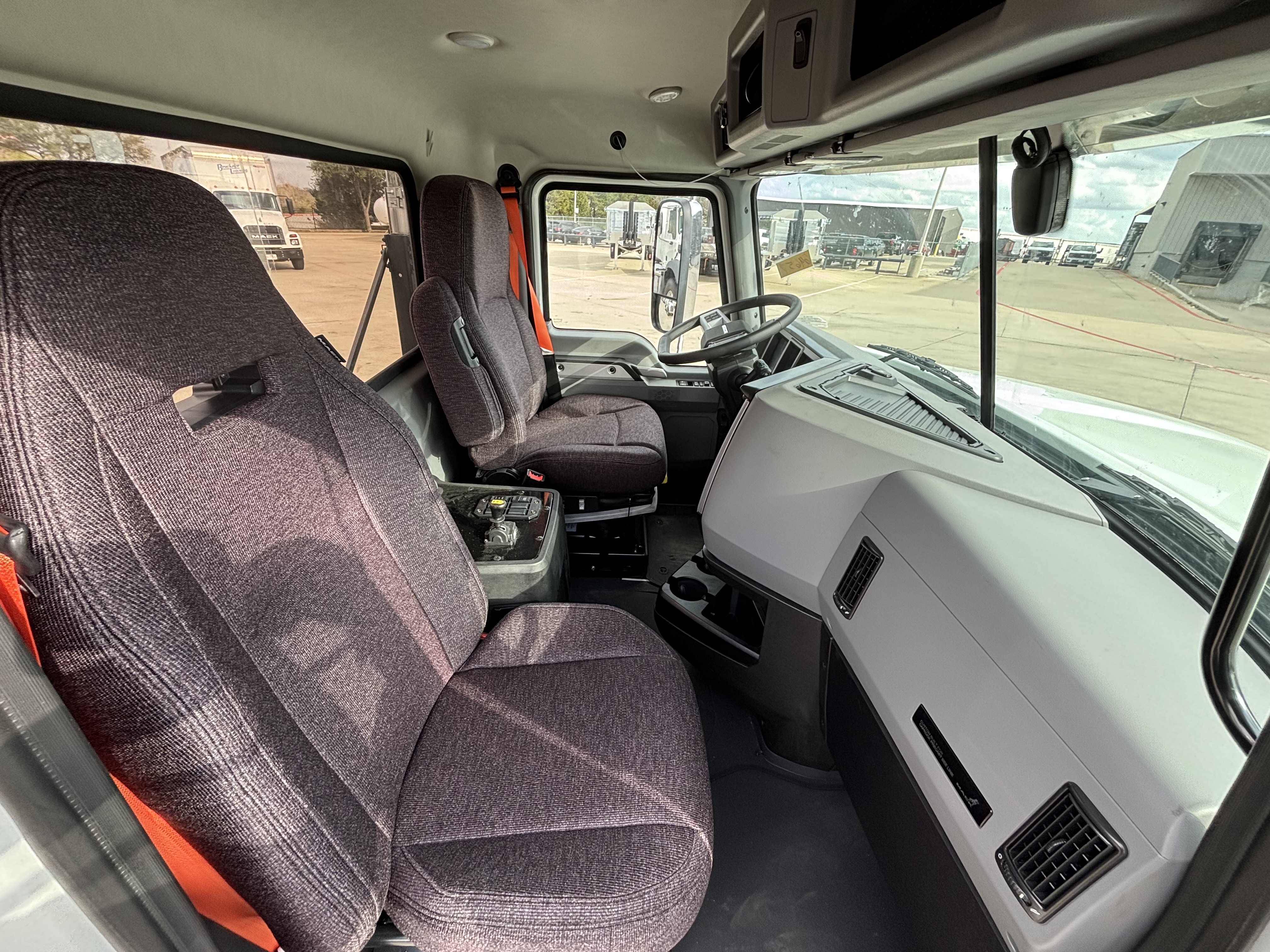 2026 Mack - image 14